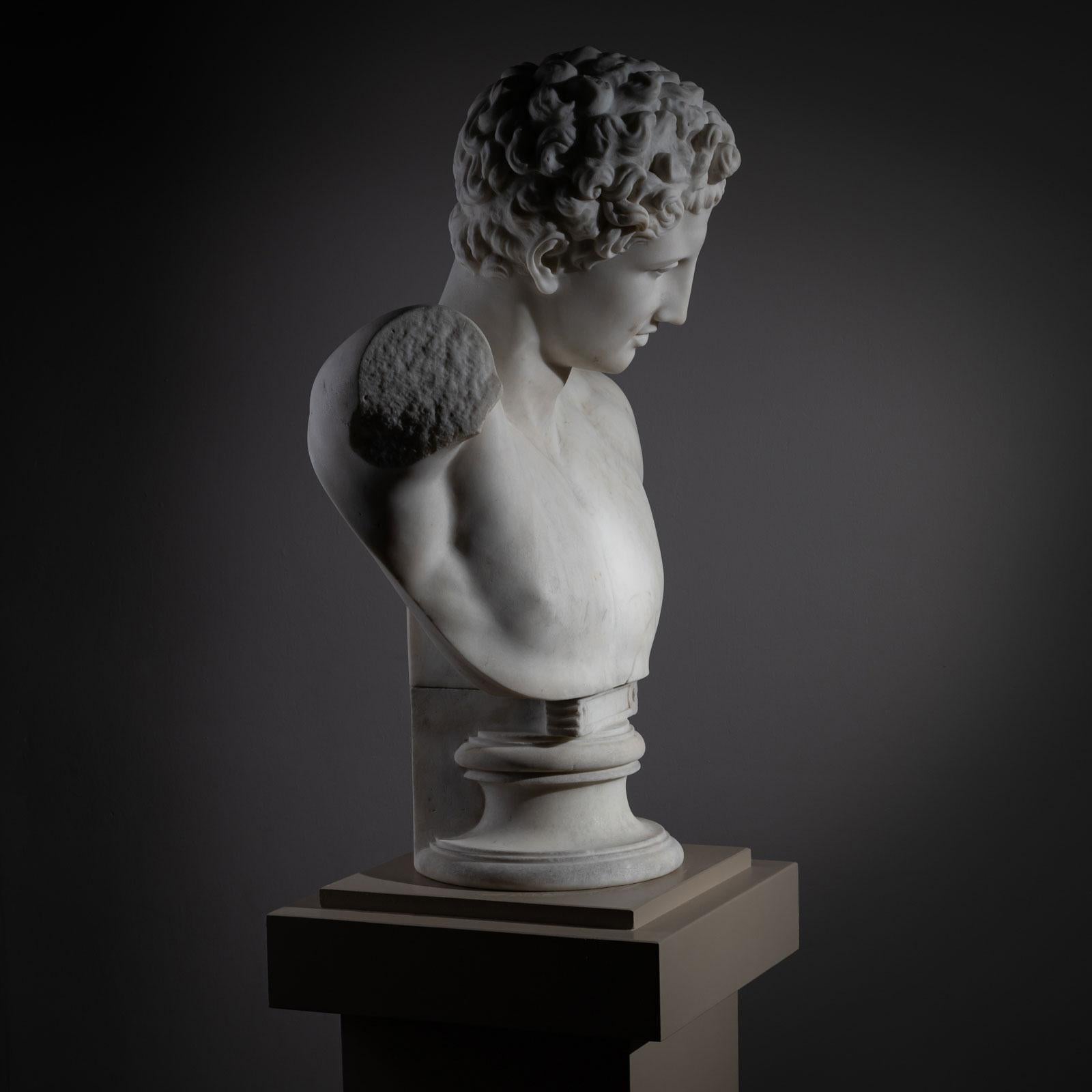 Busto de mármol de Hermes de Olimpia del siglo XIX, Italia en venta 2