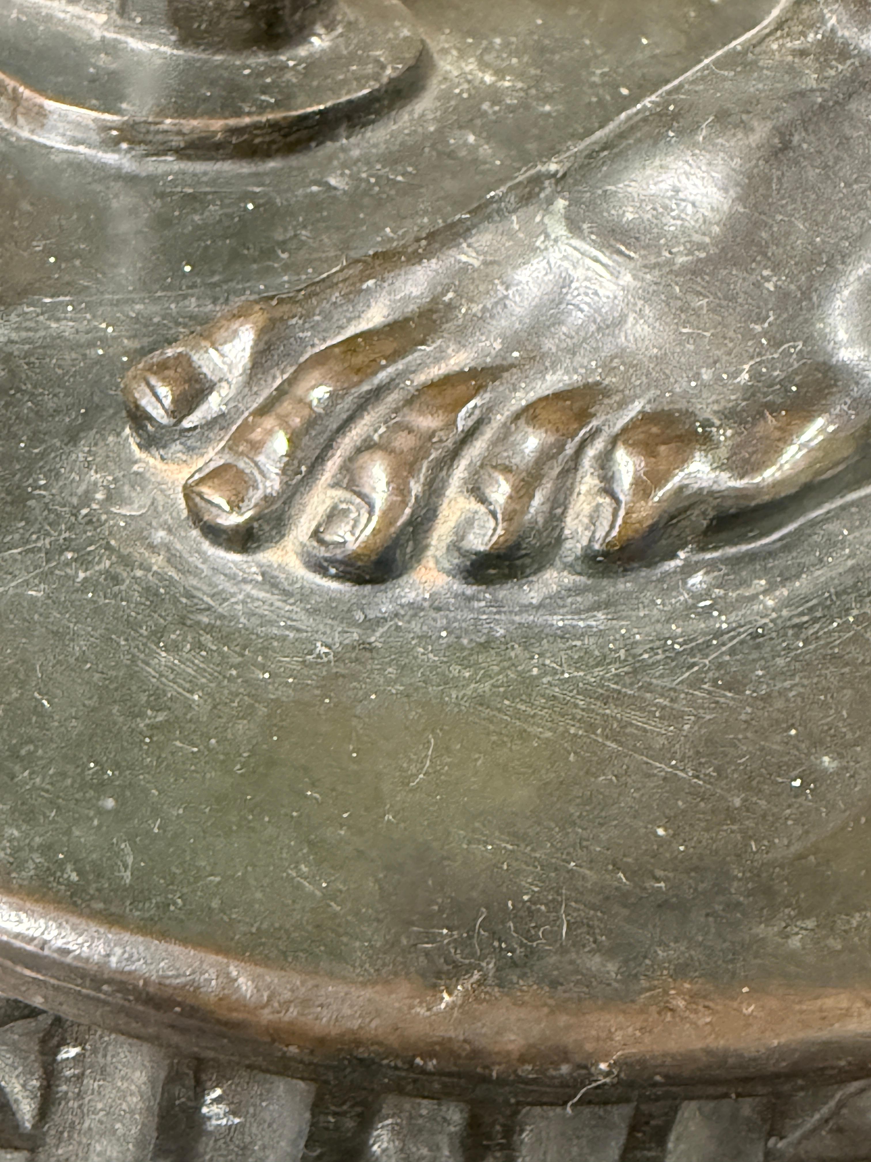 19th Century Grand Tour Neo Classical Bronze of Dancing Faun with Cymbals (Handgefertigt) im Angebot