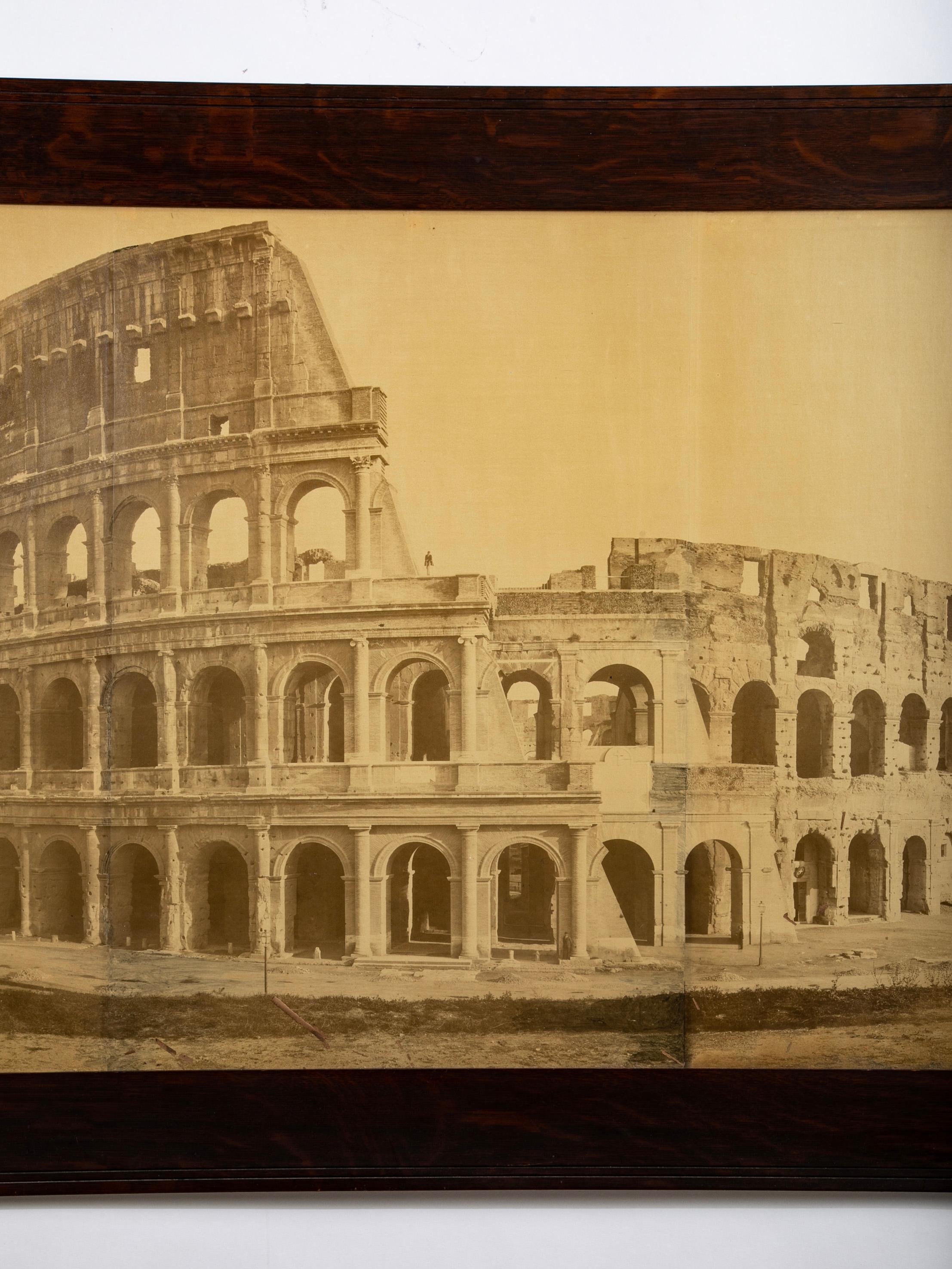 Grand Tour-Foto des römischen Colosseums aus dem 19. Jahrhundert, großformatig und 68 Zoll breit (Eichenholz) im Angebot