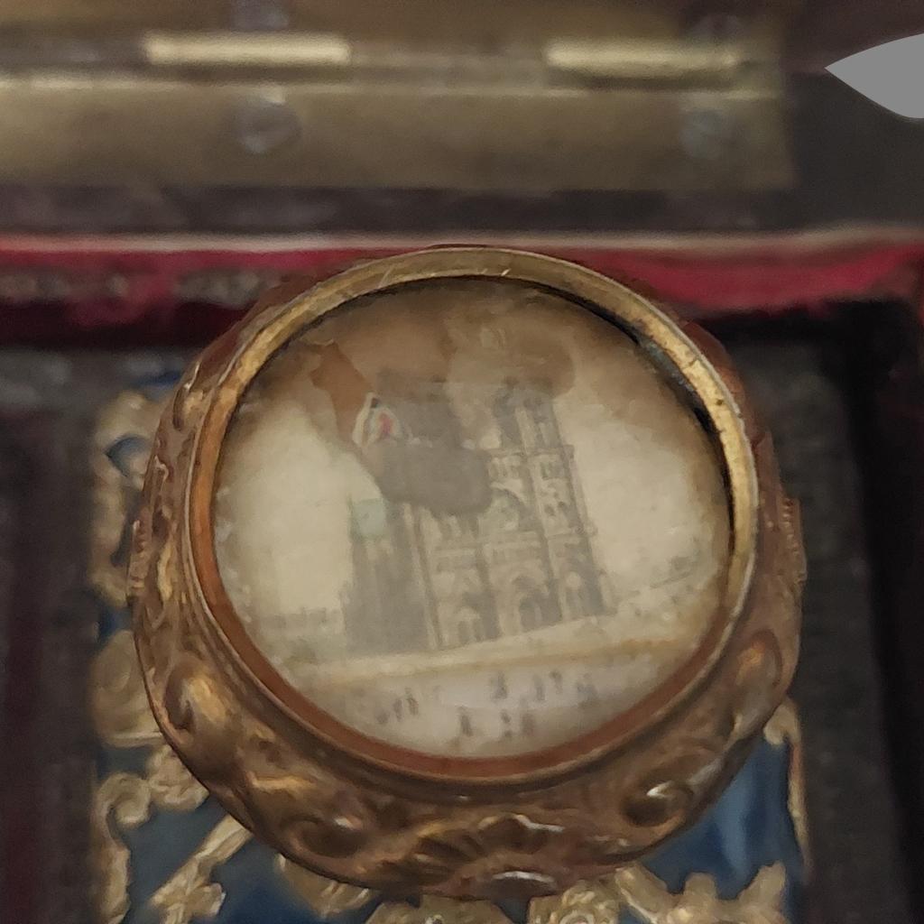 Souvenirs du 19ème siècle Palais Royale or et ébène Necessaire en vente 10