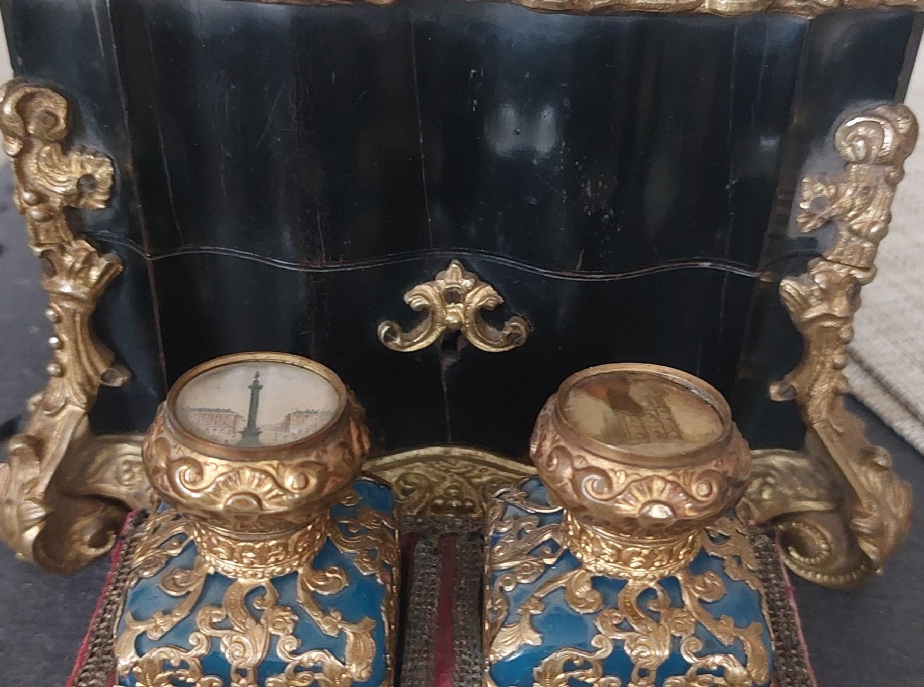 Empire 19th Century Grand Tour Souvenirs Palais Royale Gold & Ebony Necessaire For Sale
