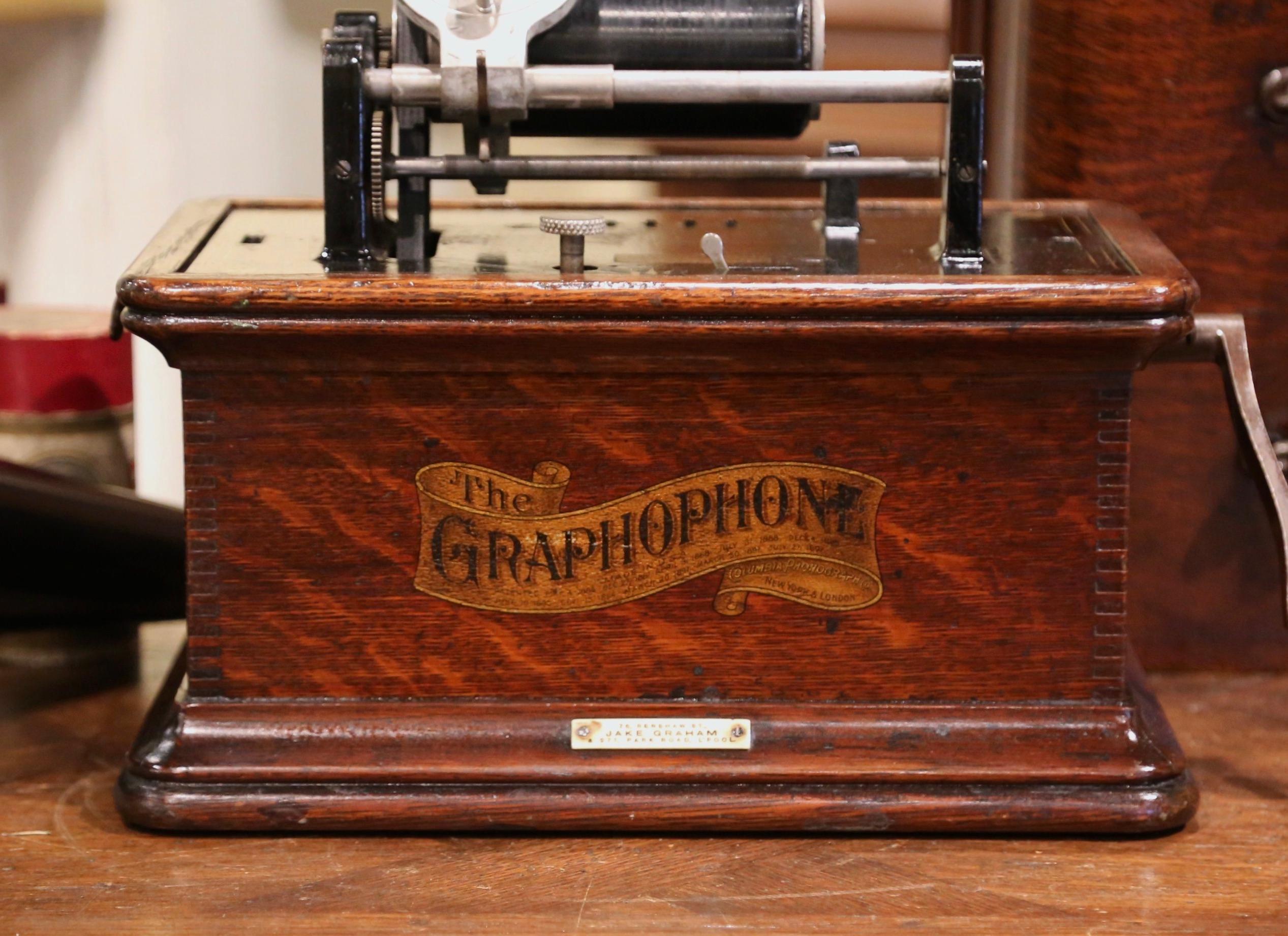 phonograph vs graphophone