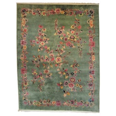 Vintage Green and Flower Art Deco Rug € 10, 000, ca 1920