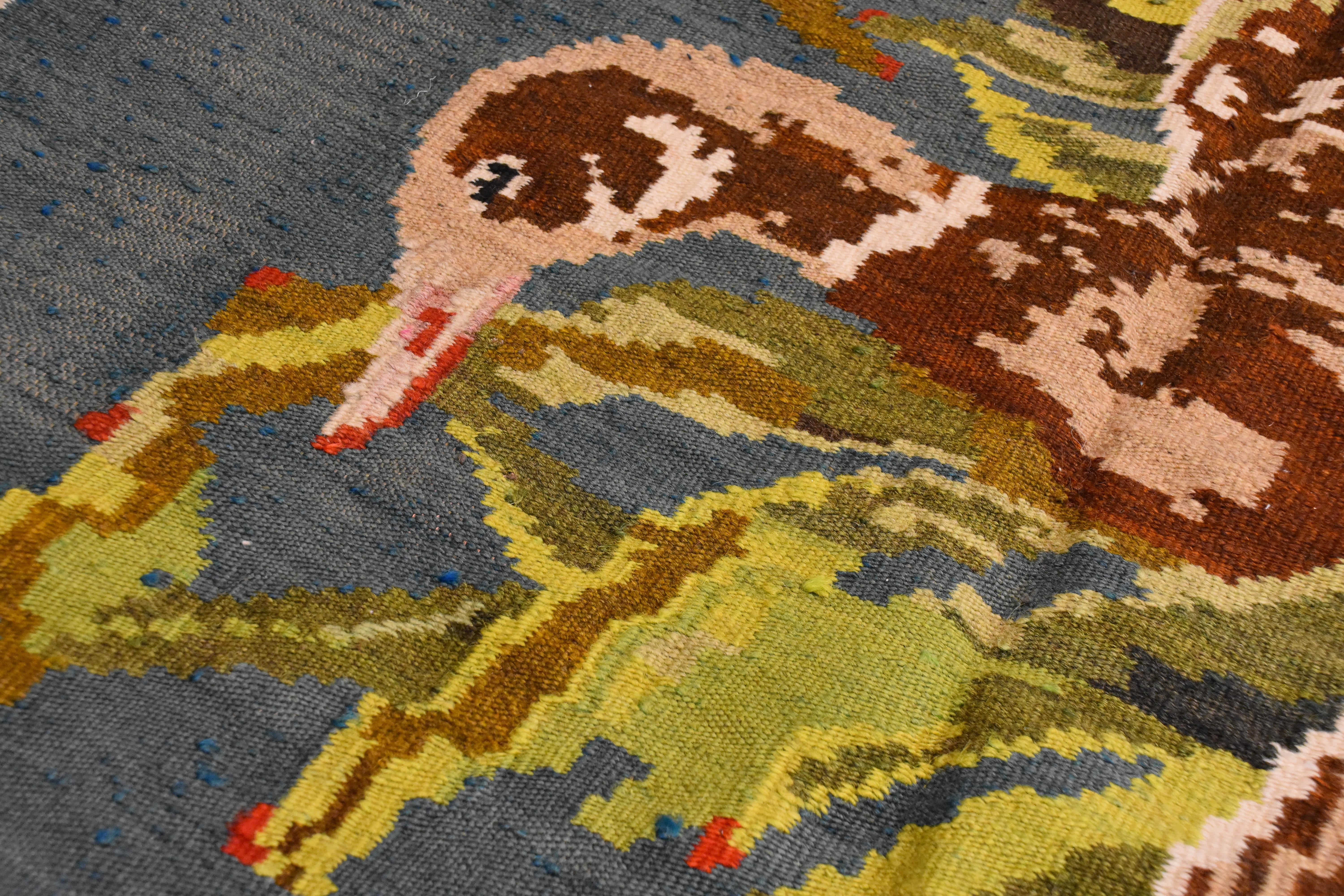 Rug & Kilim Karabagh du 19e siècle, vert, fleurs noires et animaux, vers les années 1930 en vente 2