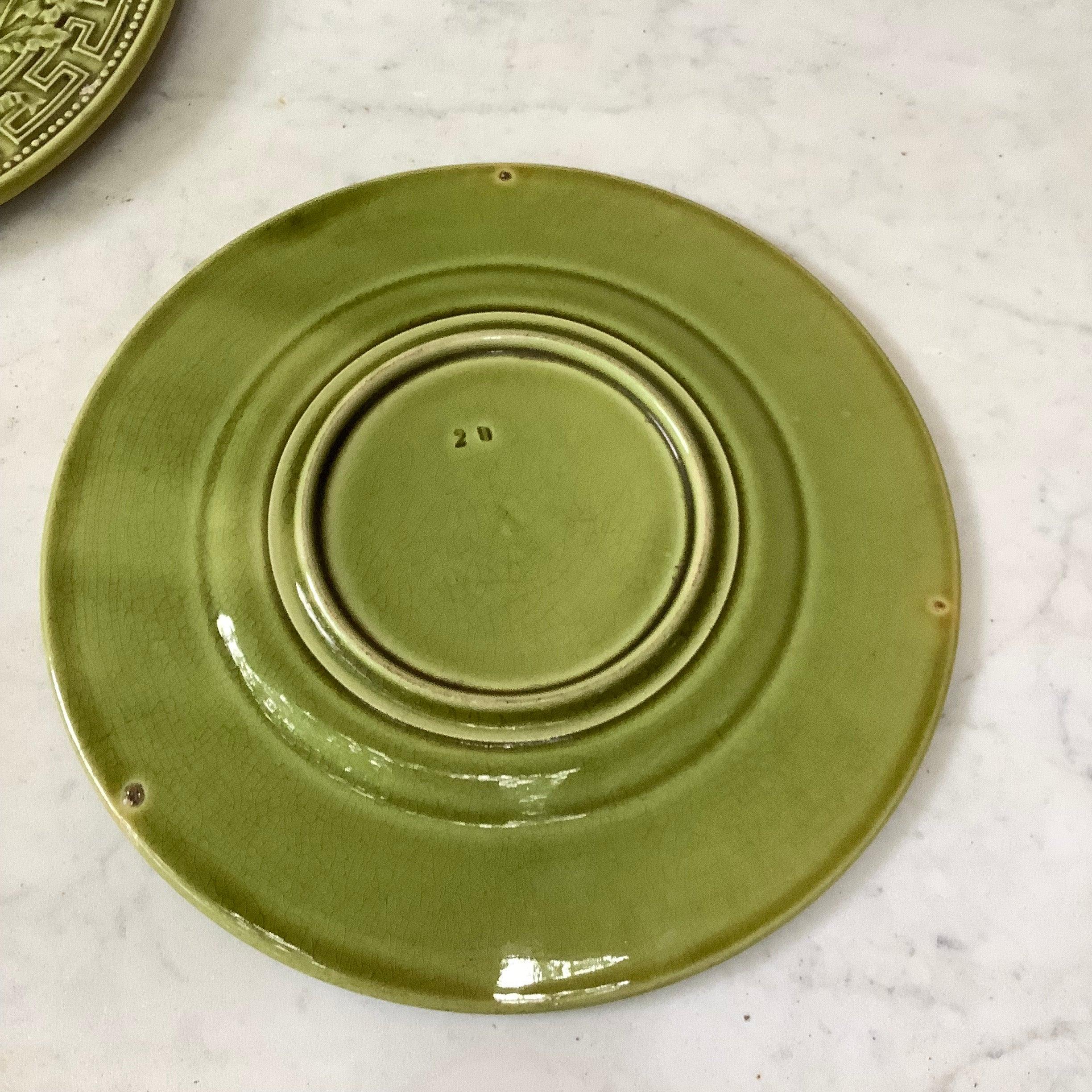 Late 19th Century 19th Century Green Majolica Leaves Flowers Plate Choisy le Roi