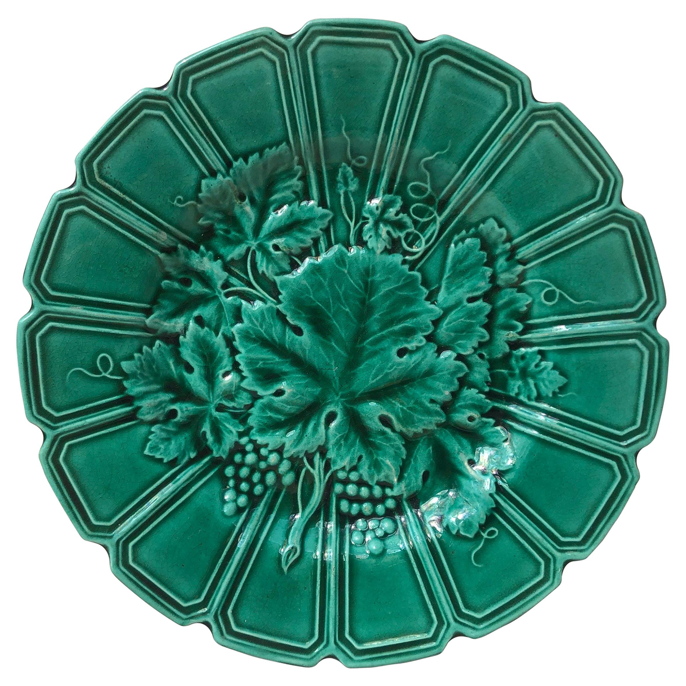19th Century Green Majolica Leaves Plate Sarreguemines