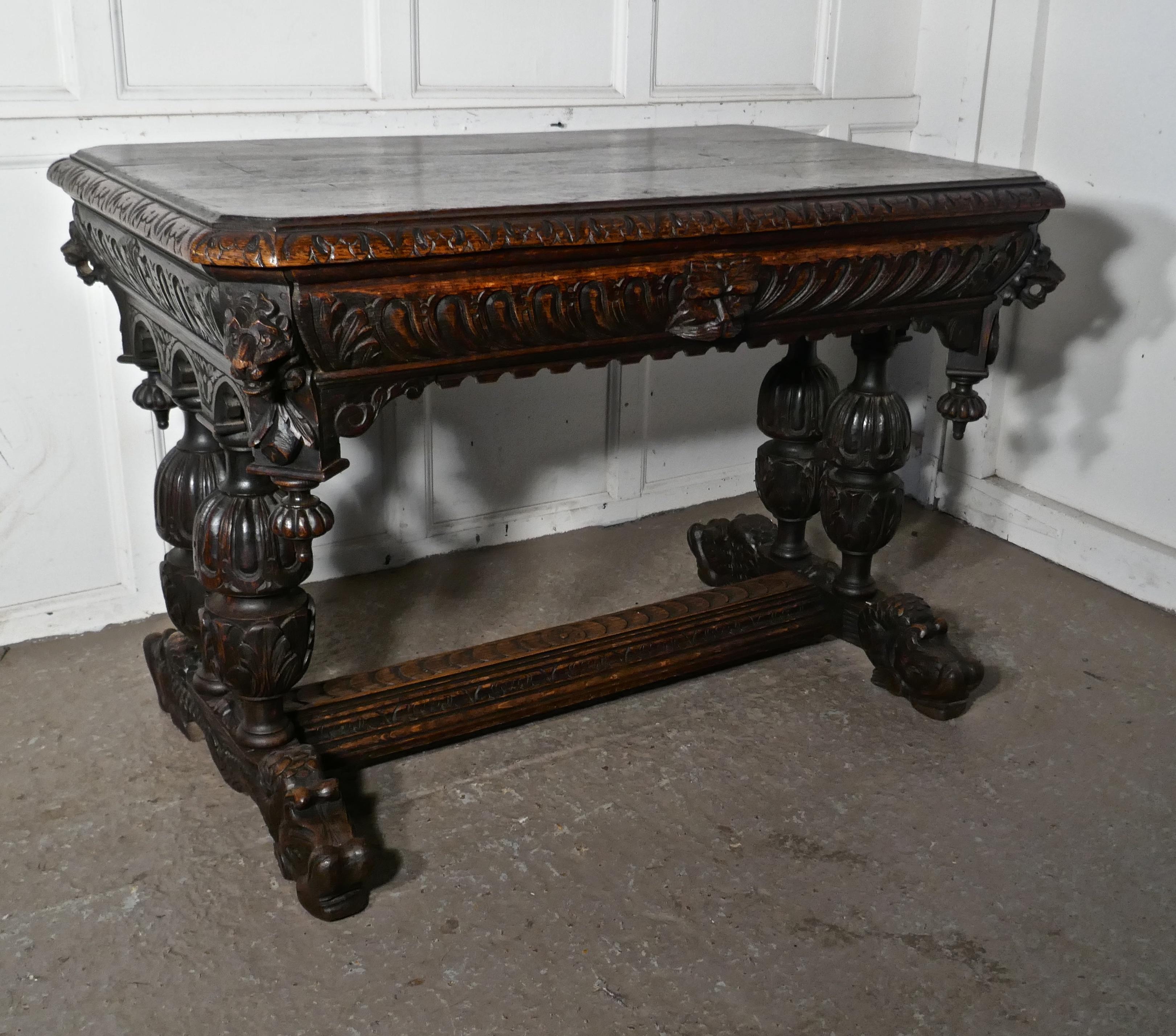 19th Century Green Man Carved Oak Hall or Centre Table For Sale 5