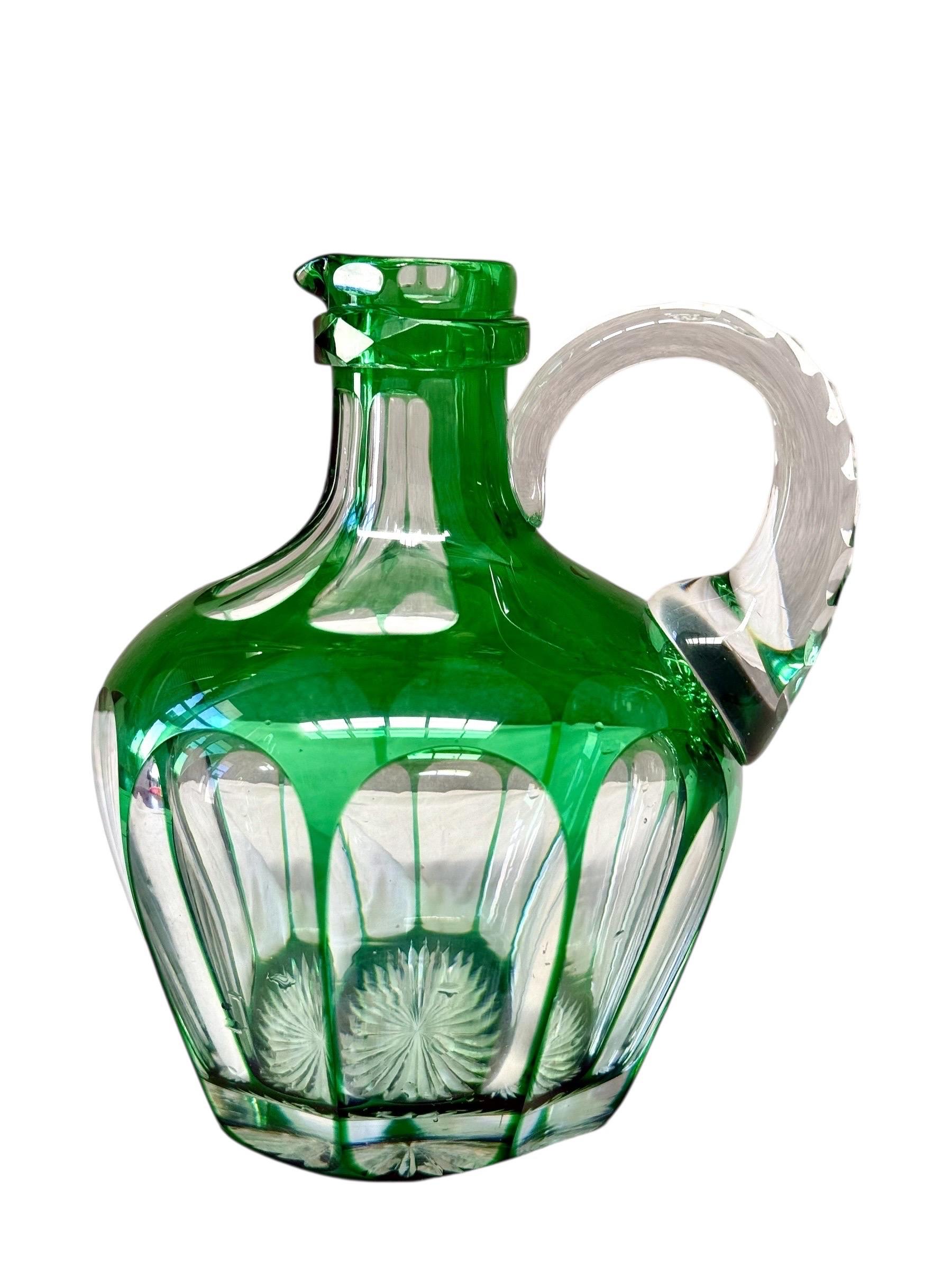 19th Century Green Overlay Crystal Decanter with Faceted Handle For Sale 7