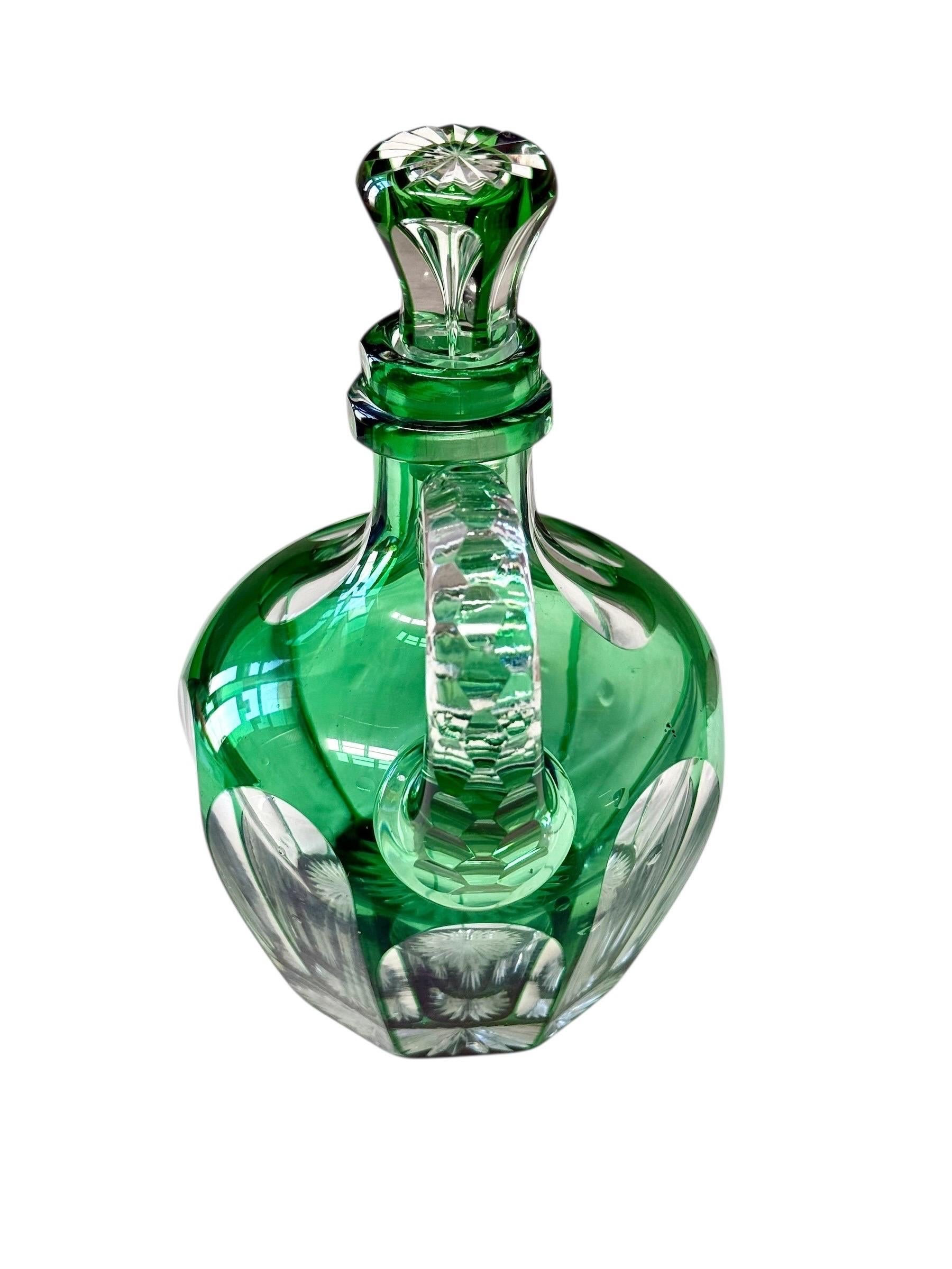 19th Century Green Overlay Crystal Decanter with Faceted Handle For Sale 4
