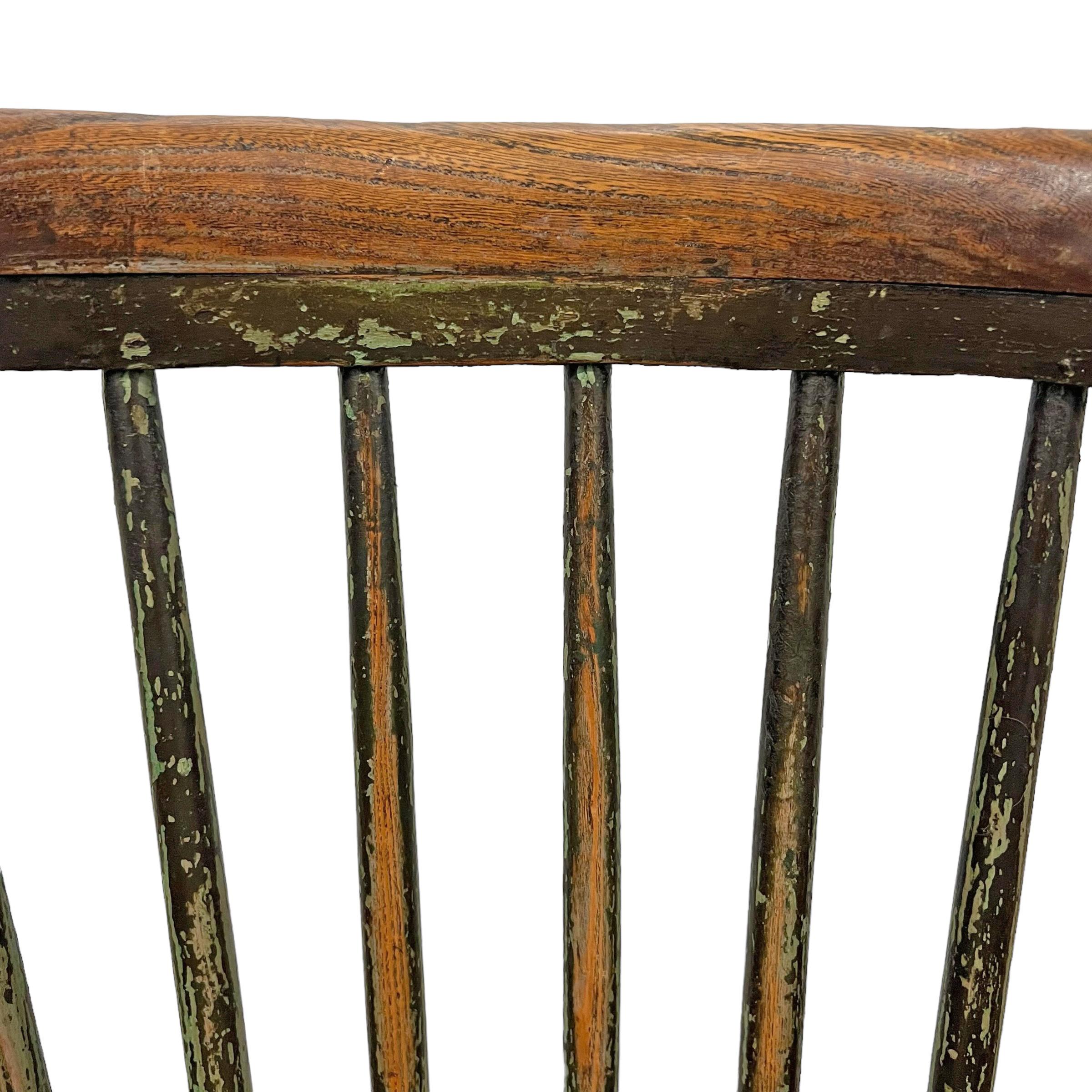 Chaise Windsor du 19ème siècle à dossier bas peint en vert en vente 7