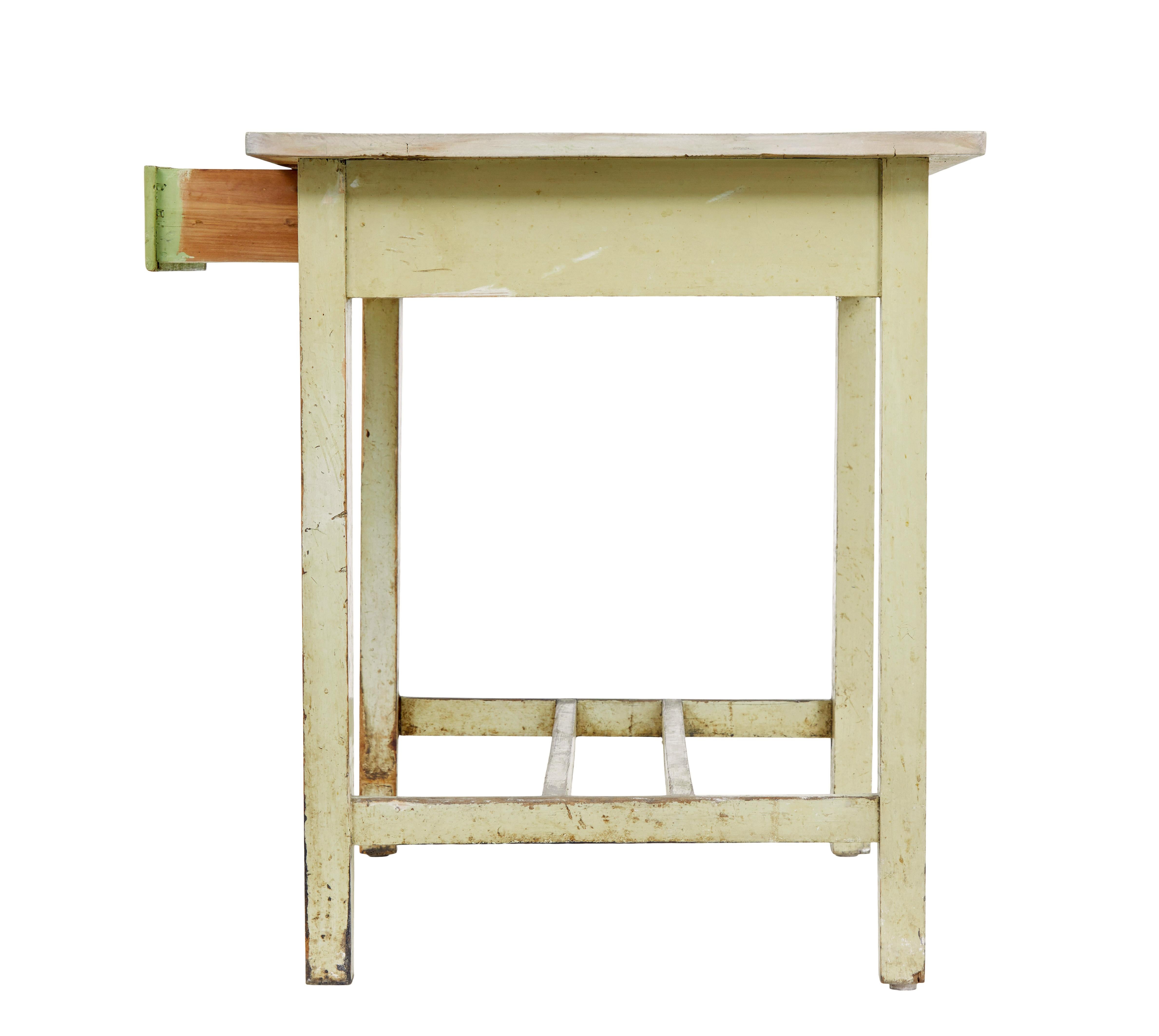 Swedish 19th century green painted Scandinavian side table For Sale