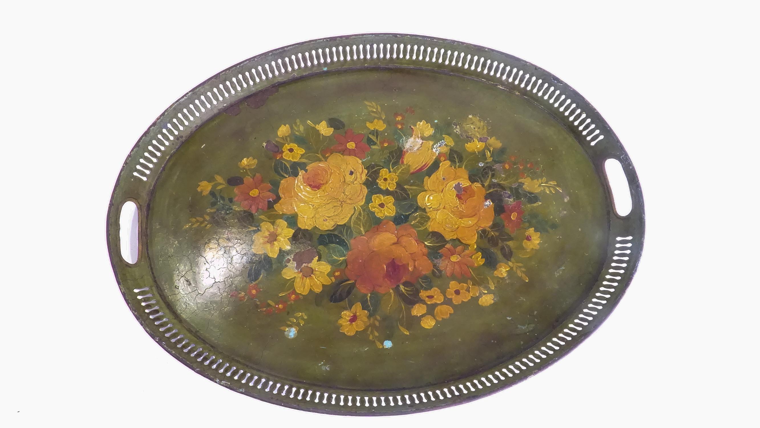 Mid-19th Century 19th Century green tray with flowers in hand-painted metal. France 1960's