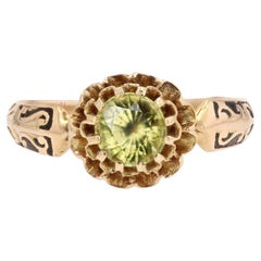 Anello in oro rosa 18 carati smaltato con zaffiro verde-giallo del XIX secolo