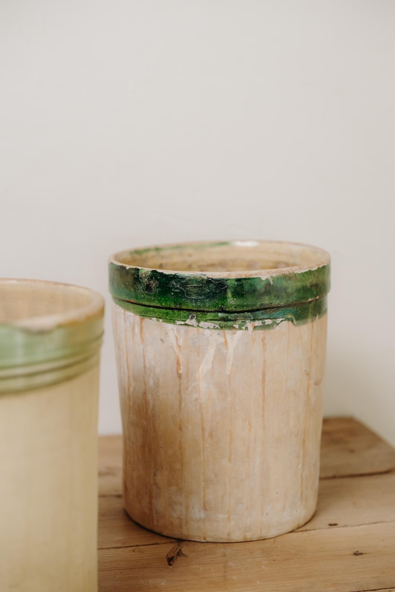 19th century greenglazed terra cotta vases In Good Condition For Sale In Brecht, BE