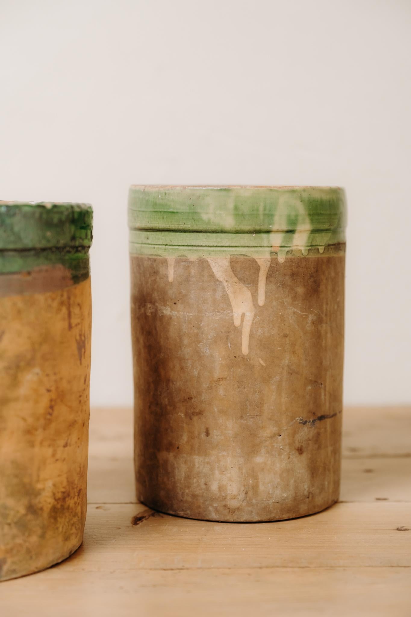 19th century greenglazed vases For Sale 1