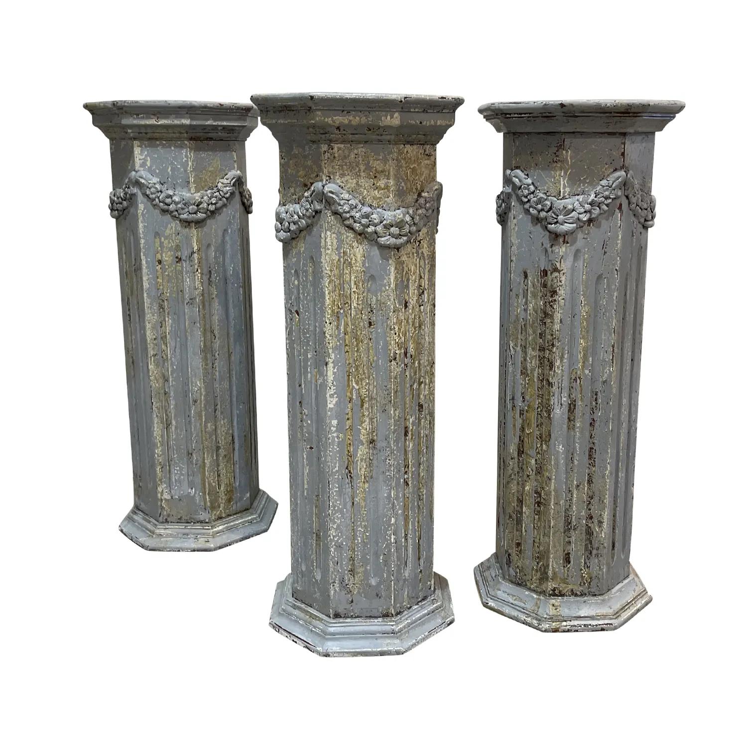 19th Century Grey-Blue French Set of Four Antique Pinewood Pedestals In Good Condition In West Palm Beach, FL