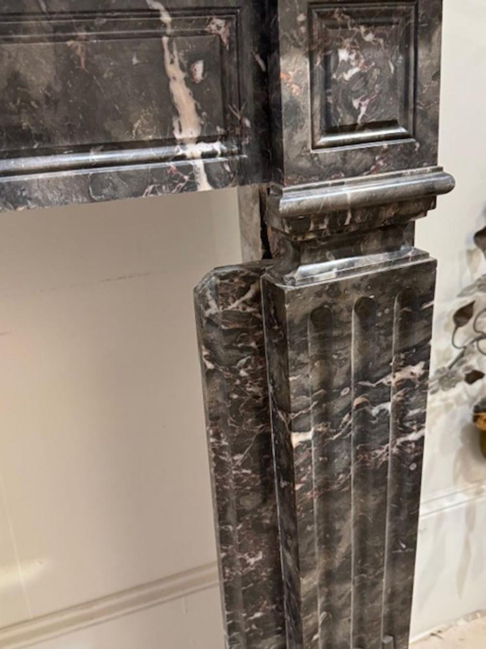 19th Century Grey Marble Mantel For Sale 3
