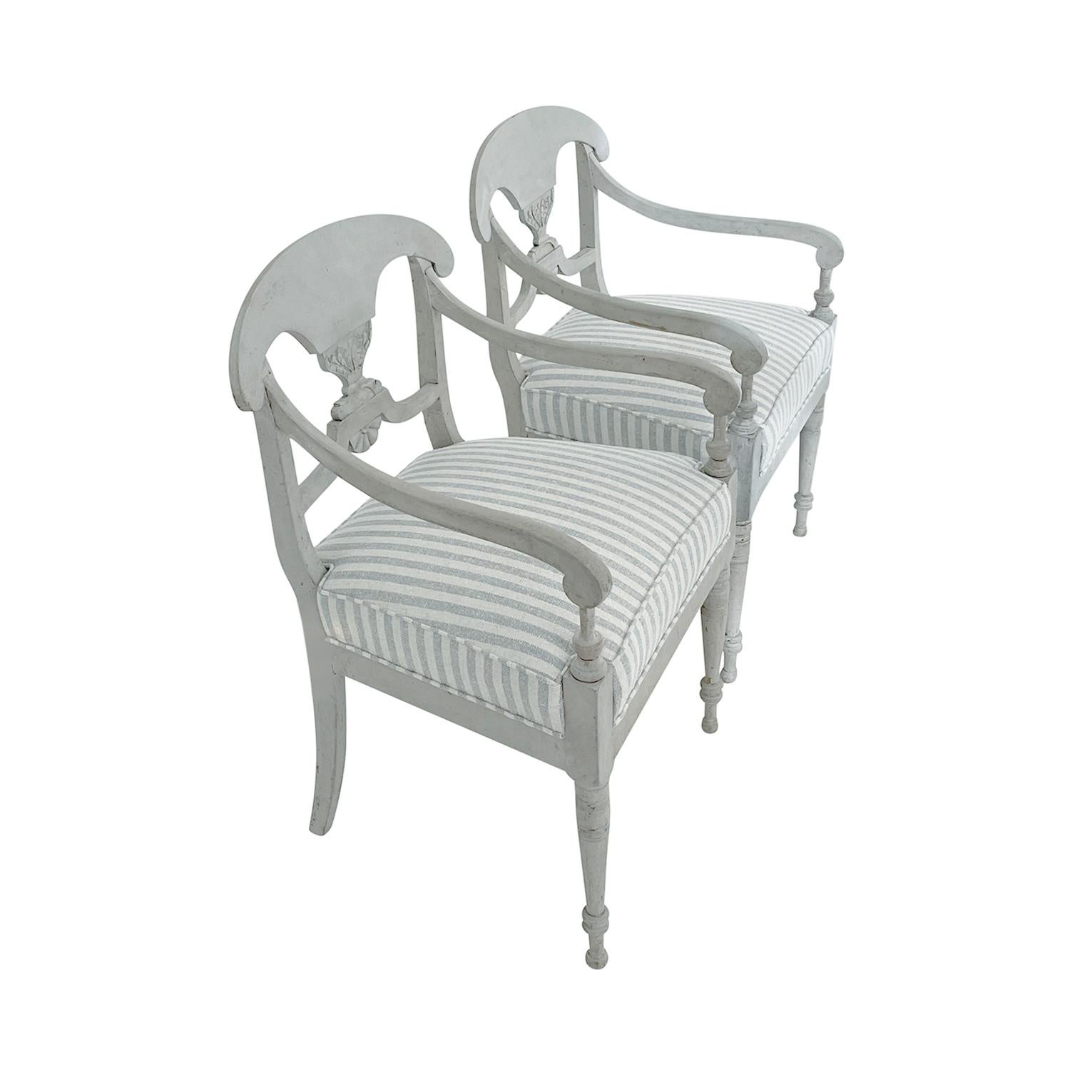 19th Century Grey Pair of Swedish Gustavian Armchairs - Antique Pine Side Chairs In Good Condition In West Palm Beach, FL