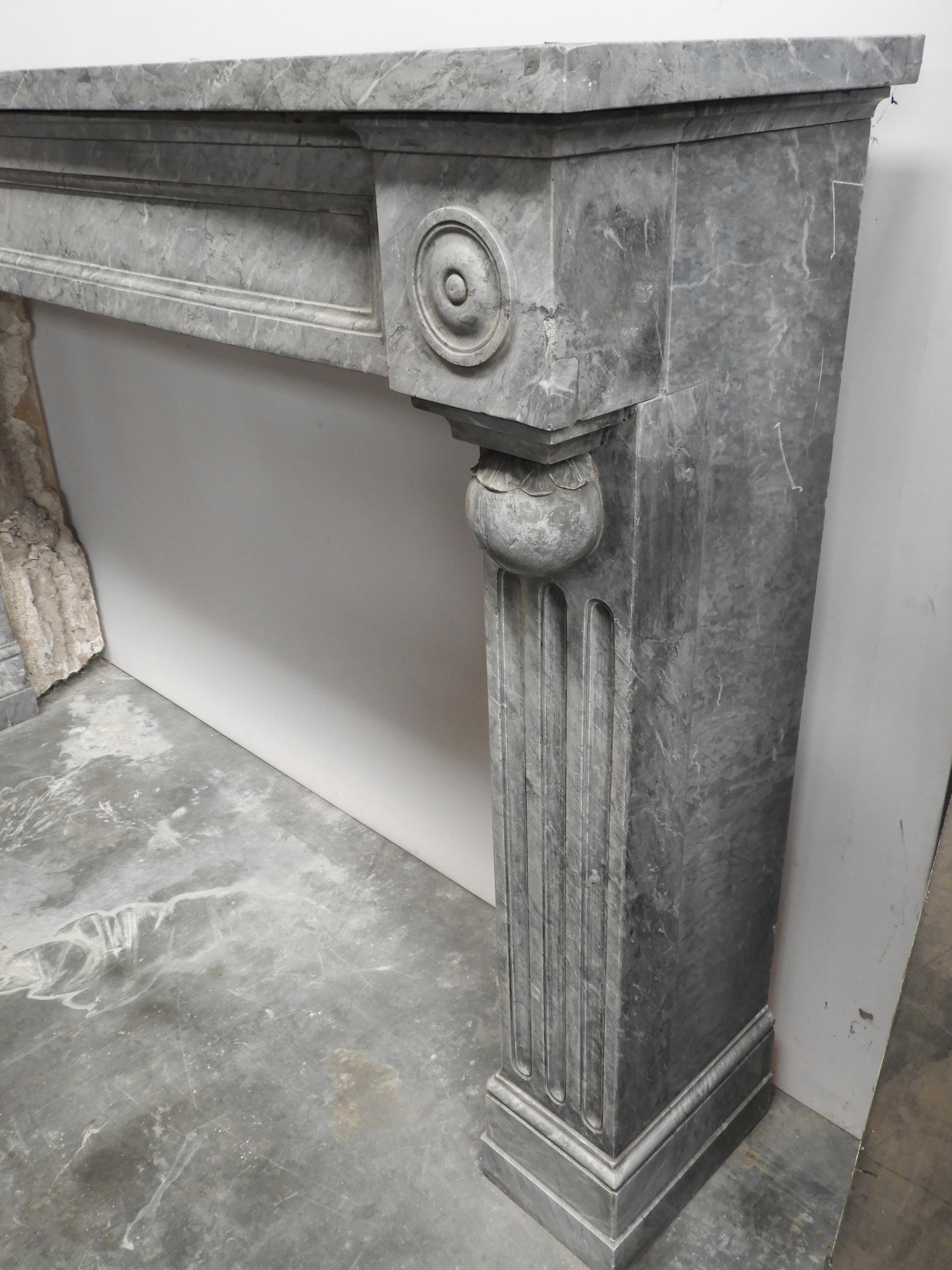 19th Century Grey Solid Marble Fireplace For Sale 11