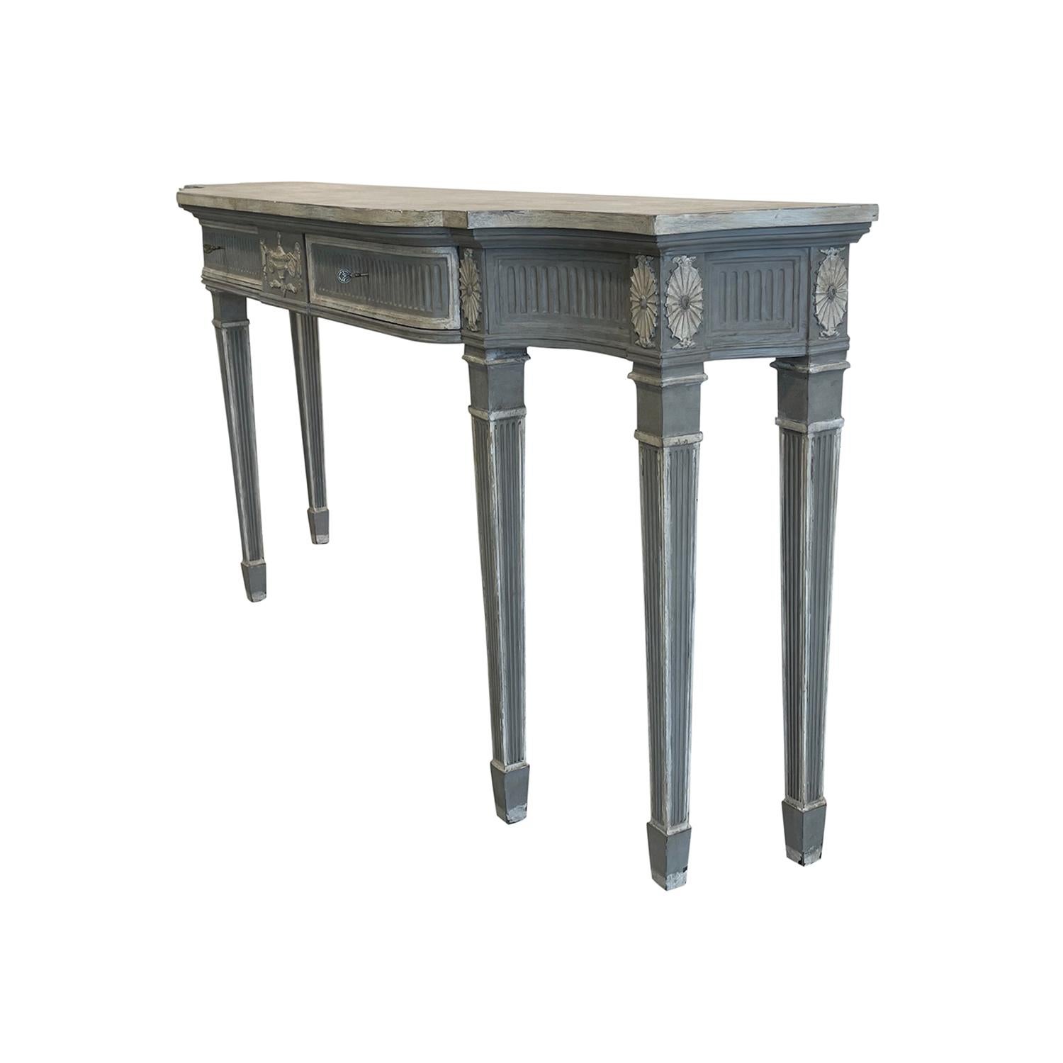 19th Century Grey-White Swedish Gustavian, Scandinavian Pinewood Console Table In Good Condition In West Palm Beach, FL