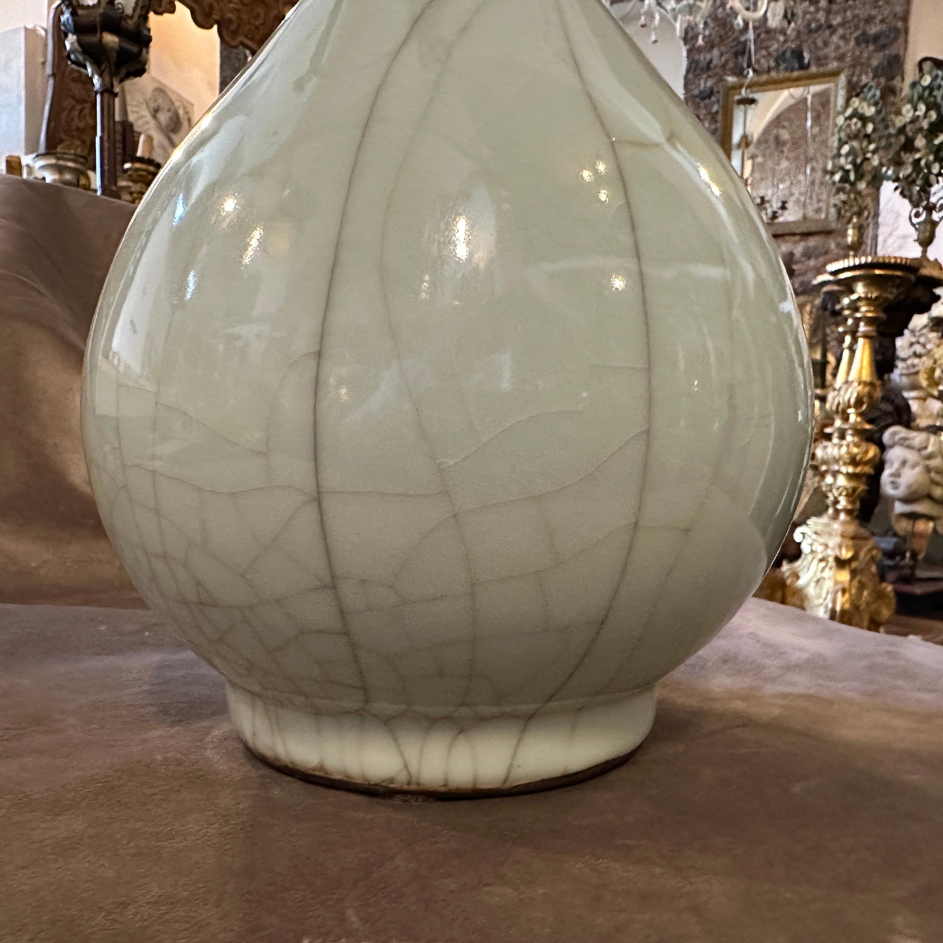 19th Century Greyish Celadon Glazed Chinese Porcelain Round Vase 1