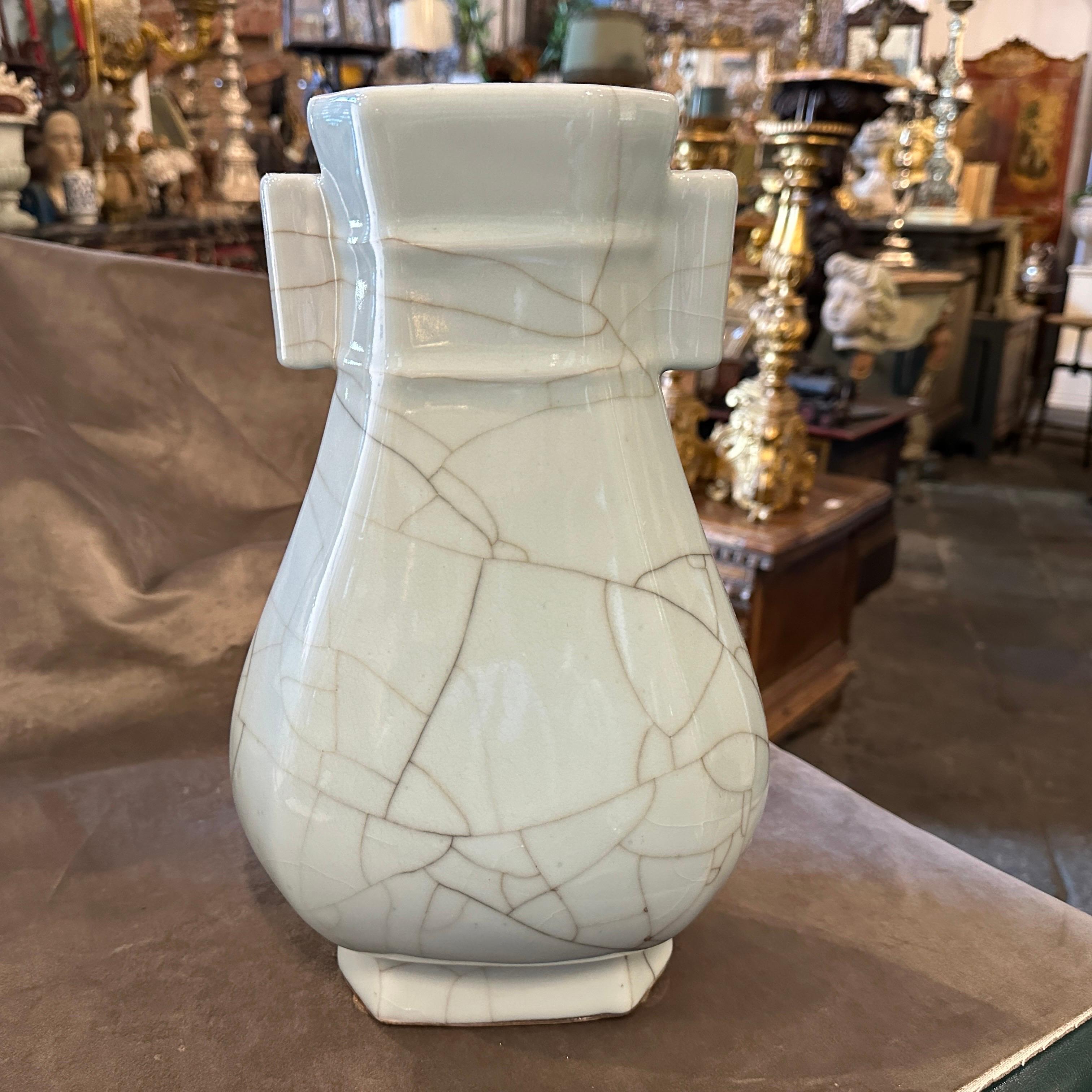 19th Century Greyish Celadon Glazed Chinese Porcelain Vase For Sale 1