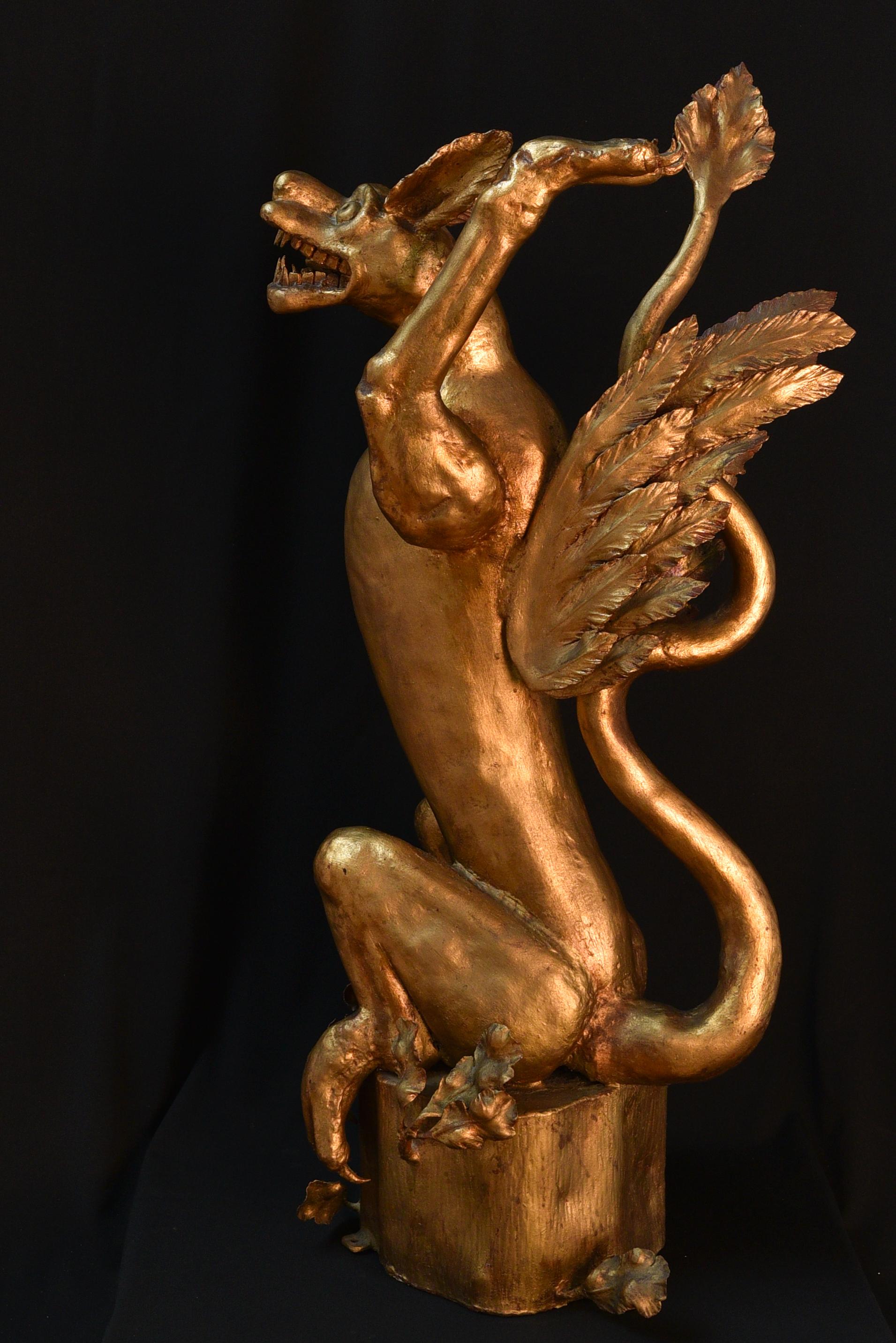 A griffin is a mythical creature, half eagle, half lion. The griffins used to guard the gold of the kinds. Represents ferocity, pride, wisdom, courage and power. 

This unique and rare piece dates from the 19th century and was made in Germany. The