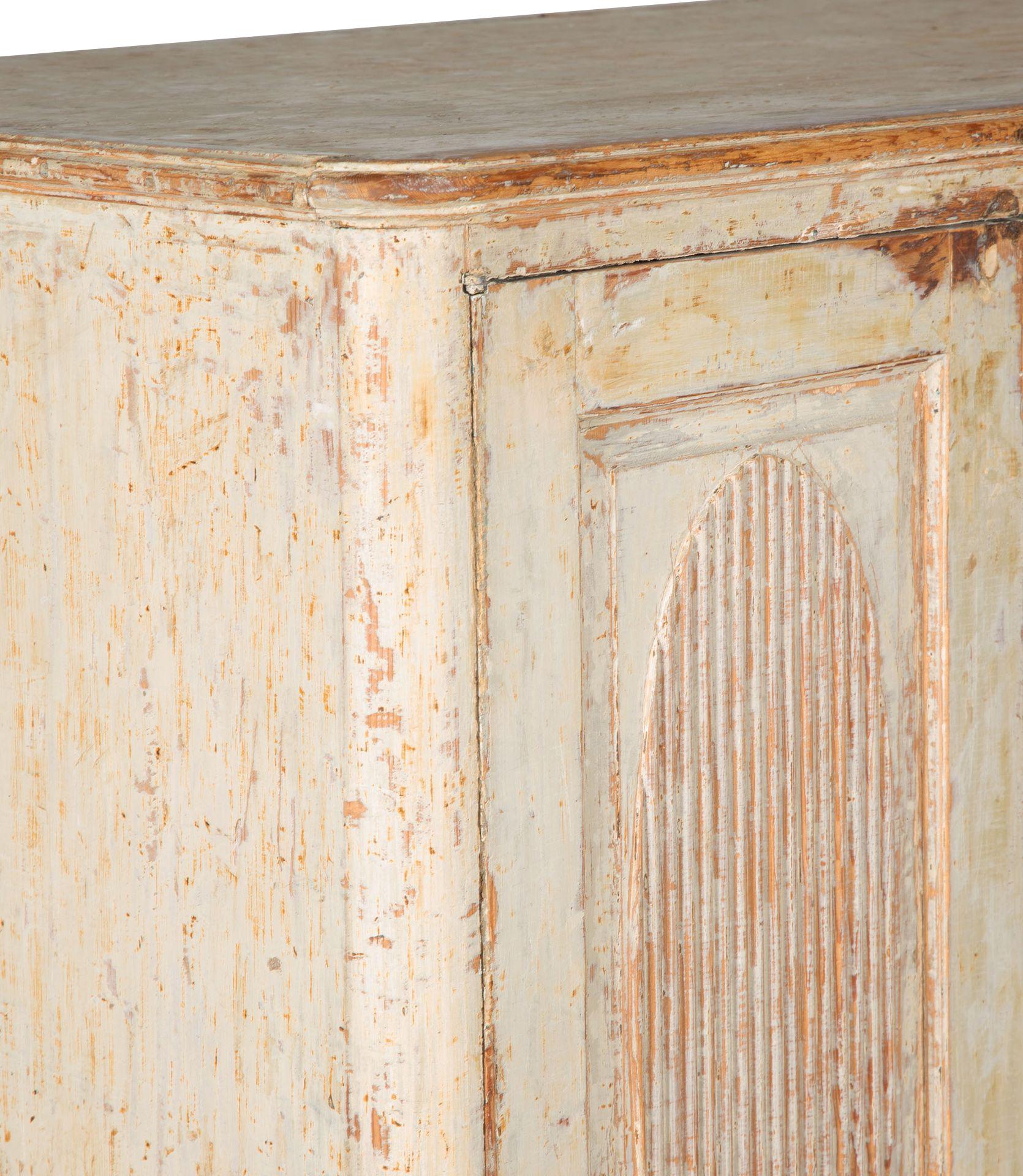 19th Century Gustavian Buffet with Fall Front Desk In Good Condition For Sale In Tetbury, Gloucestershire