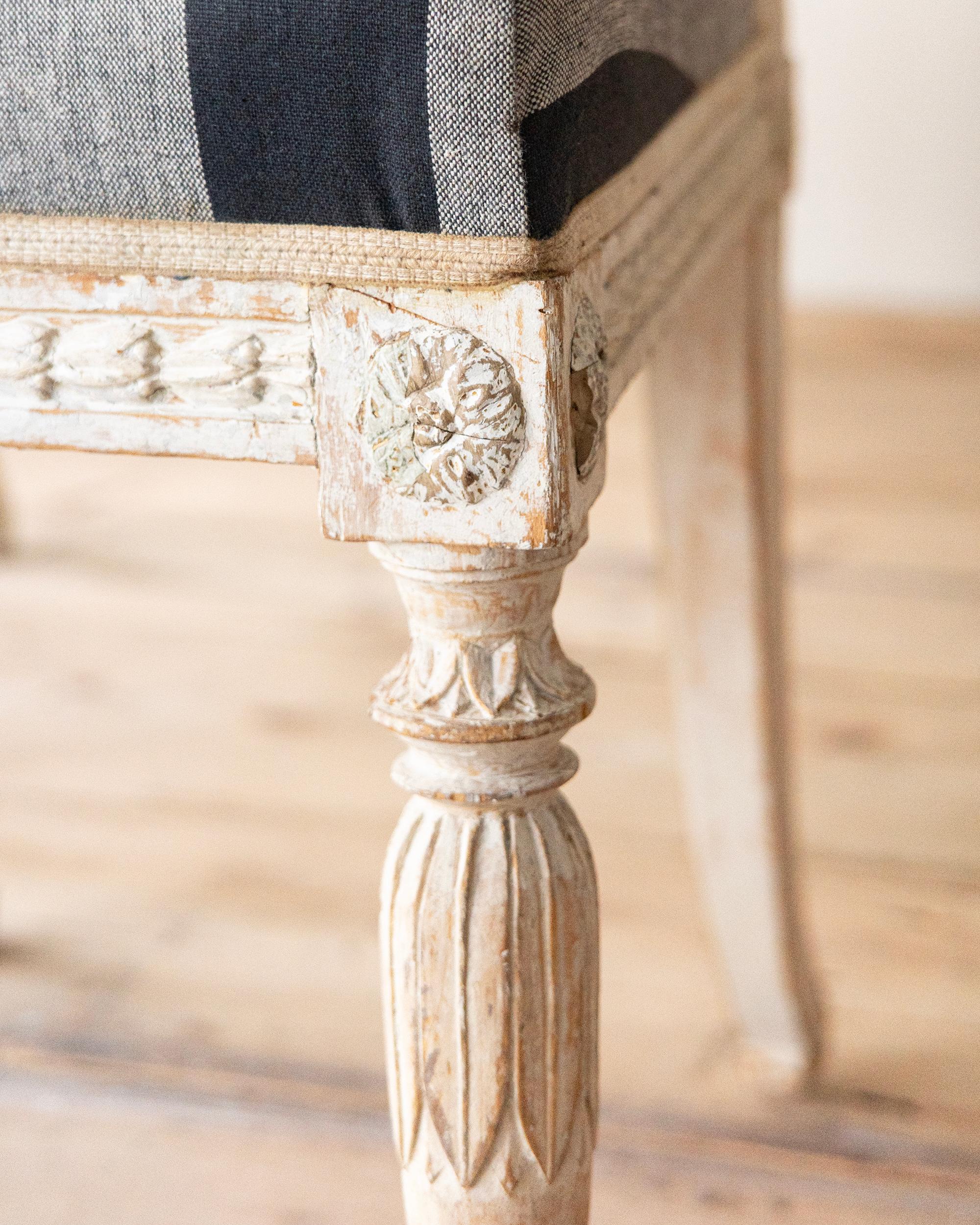 Legno Sedie da pranzo gustaviane del XIX secolo in vendita