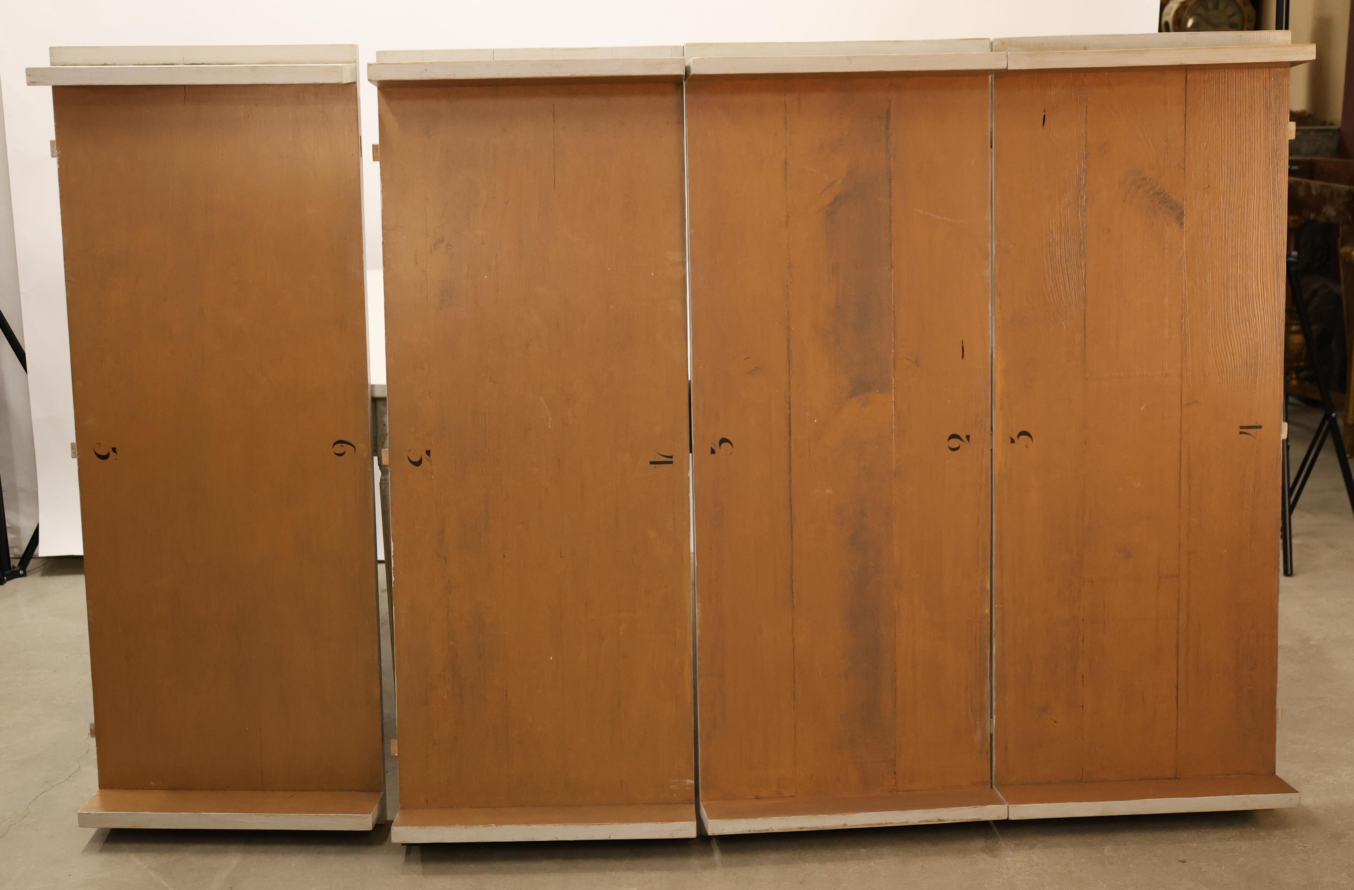 Table de salle à manger gustavienne du 19e siècle en vente 1
