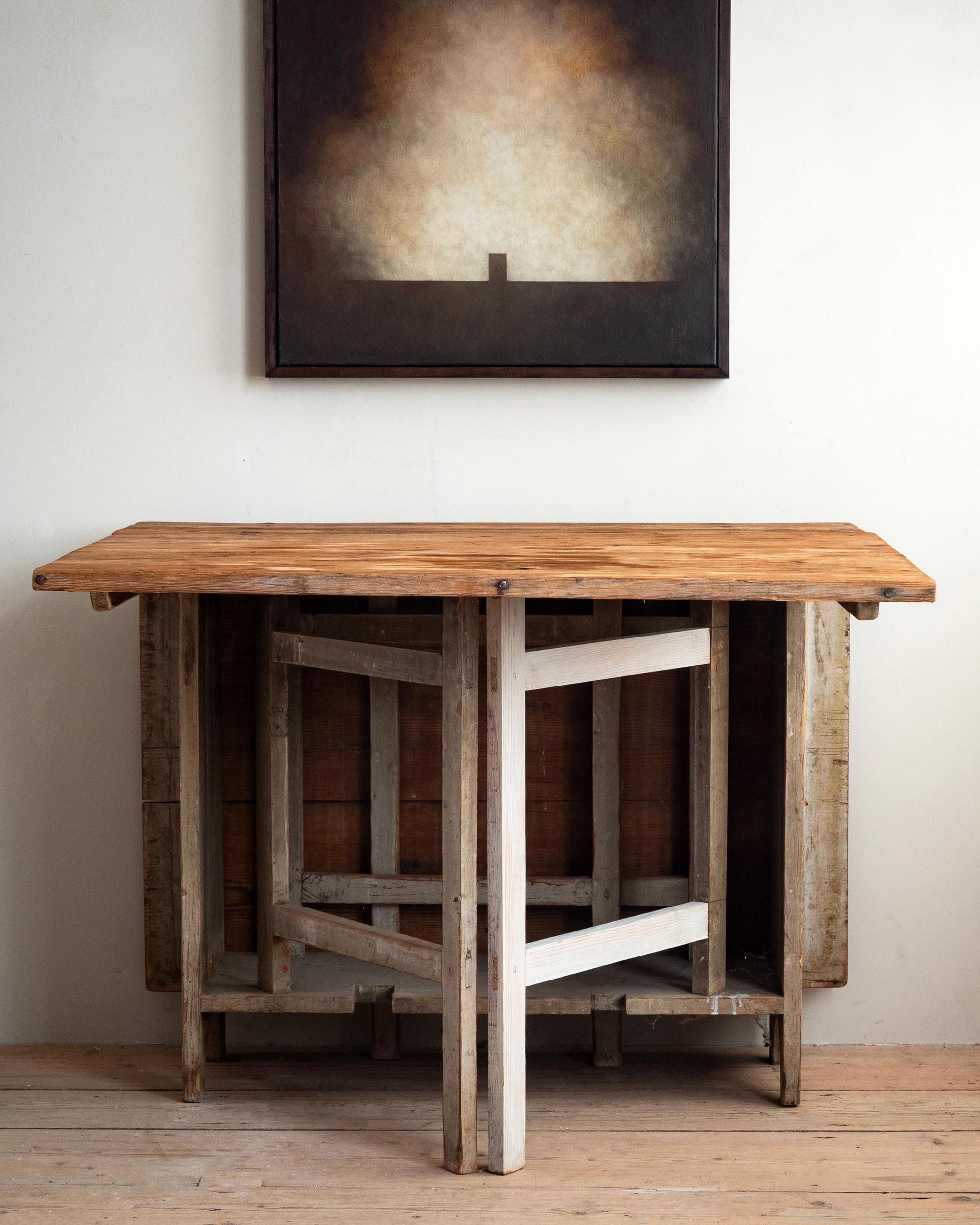 Table à abattant Gustavienne du 19ème siècle en vente 2