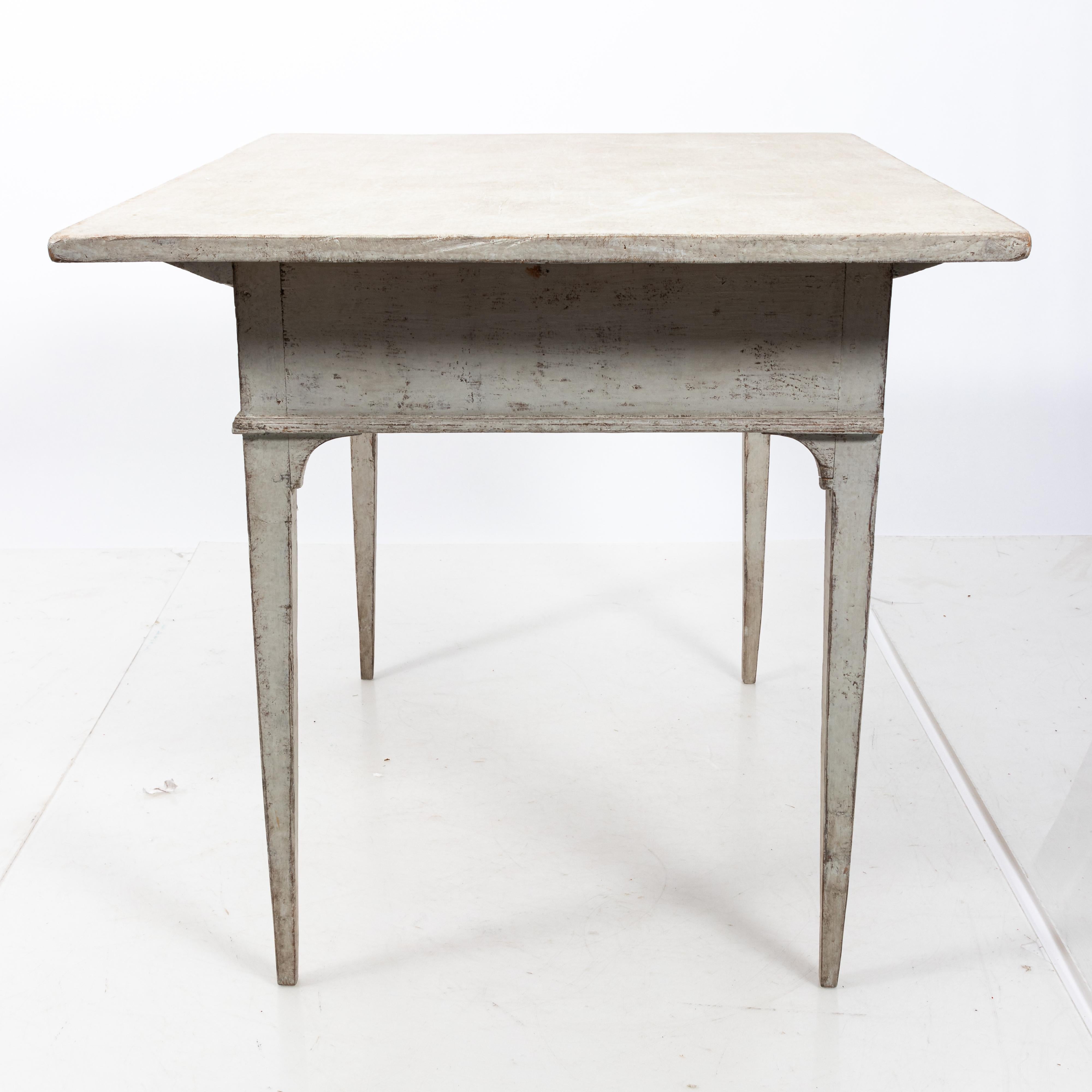 Pine 19th Century Gustavian Lamp Table with a Single Drawer