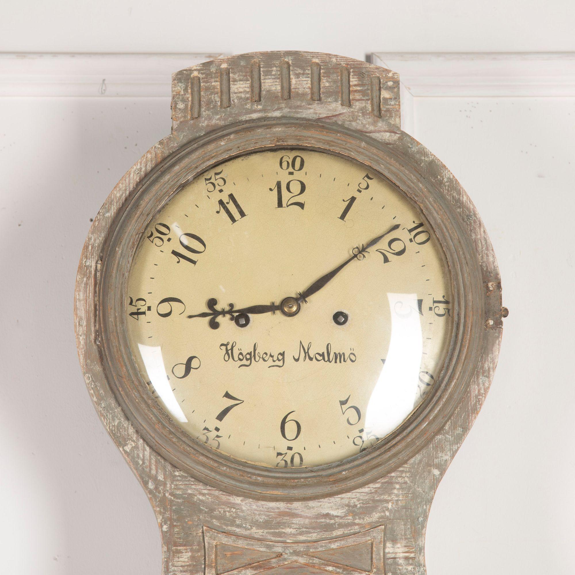 Pin Horloge Gustavienne du 19ème siècle en vente