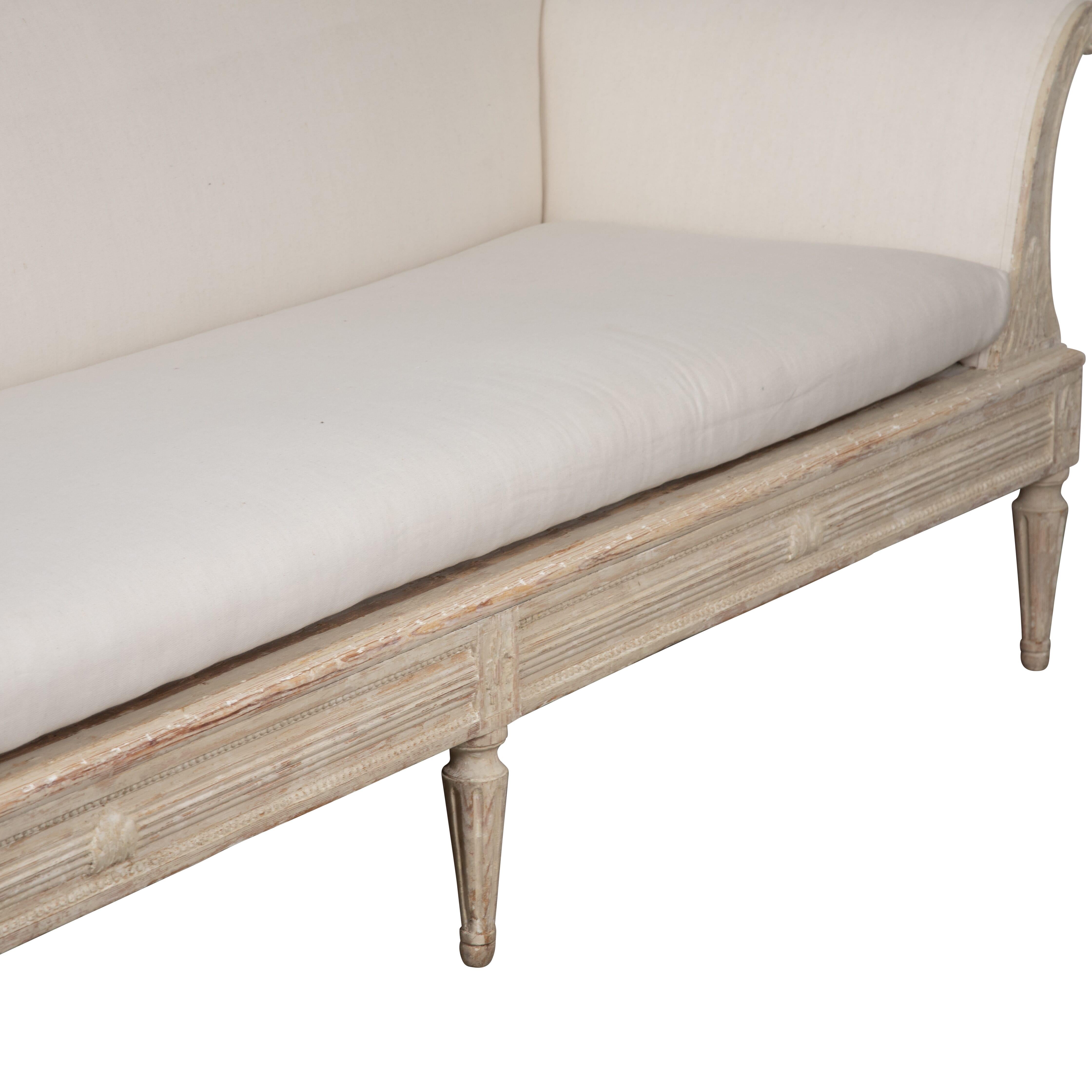 Gustavianisches Sofa aus dem 19. im Zustand „Gut“ im Angebot in Tetbury, Gloucestershire