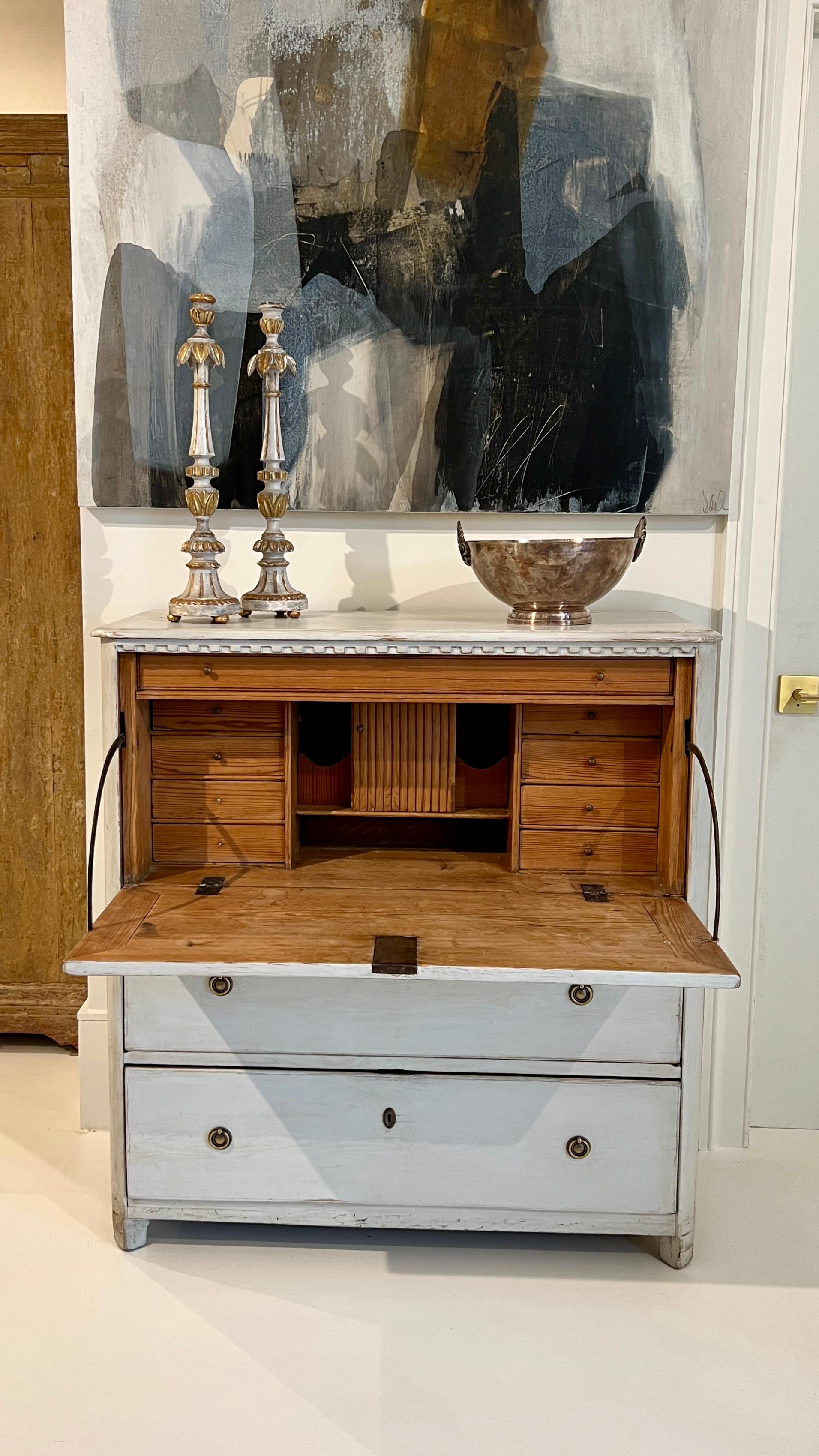 Swedish Gustavian Style Desk or Secretaire, 19th Century 