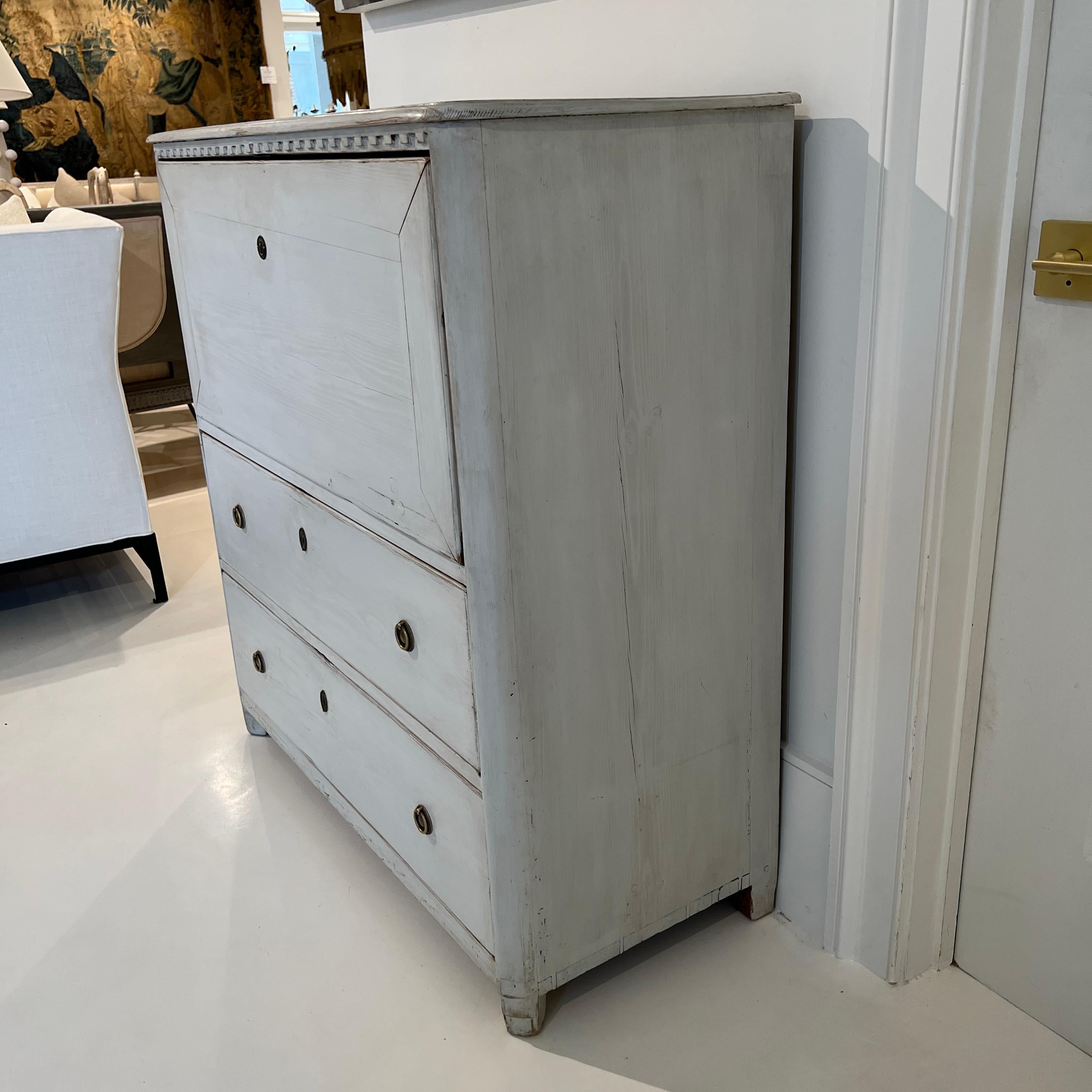Painted Gustavian Style Desk or Secretaire, 19th Century 