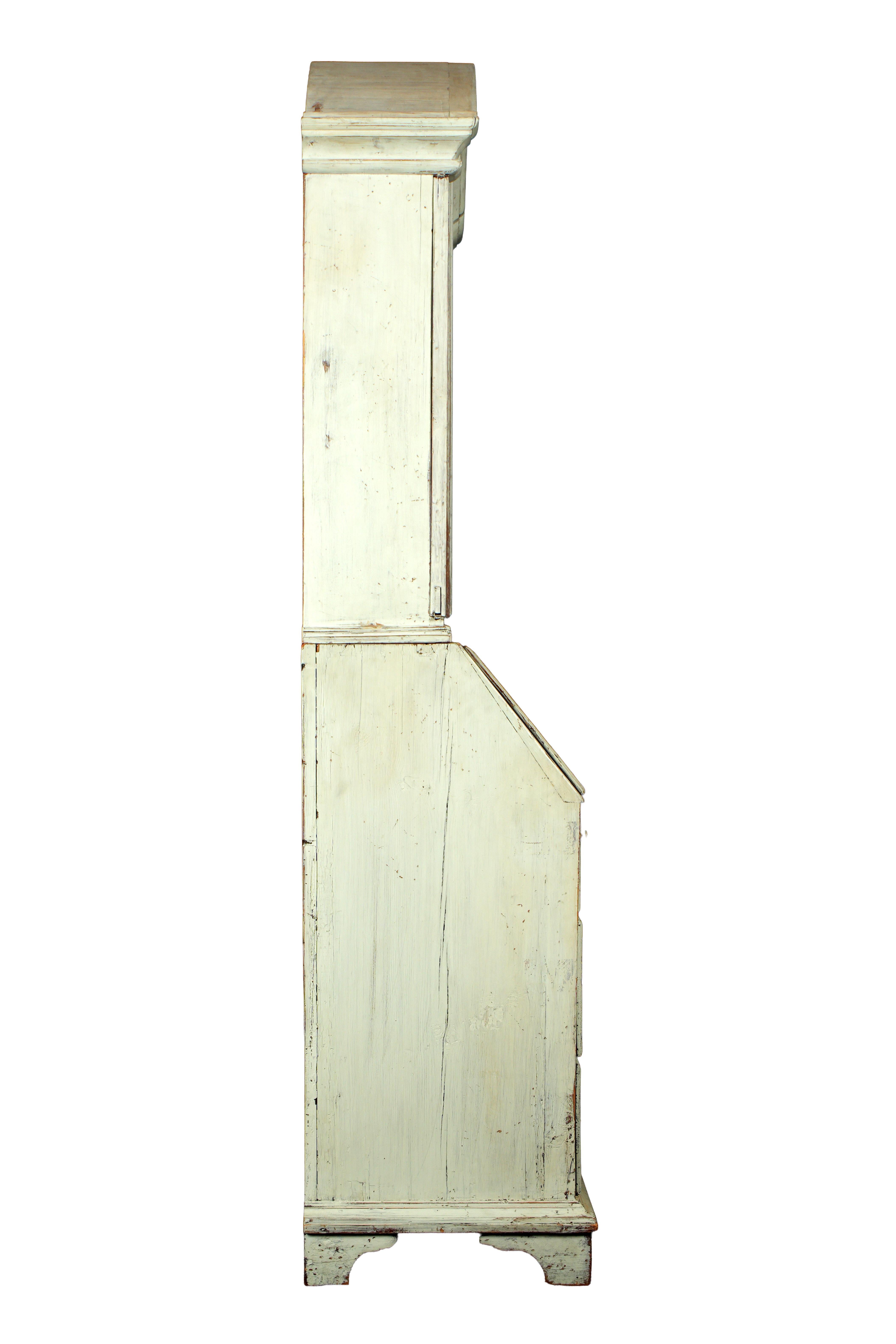 Sekretär im Gustavianischen Stil des 19. Jahrhunderts im Angebot 3