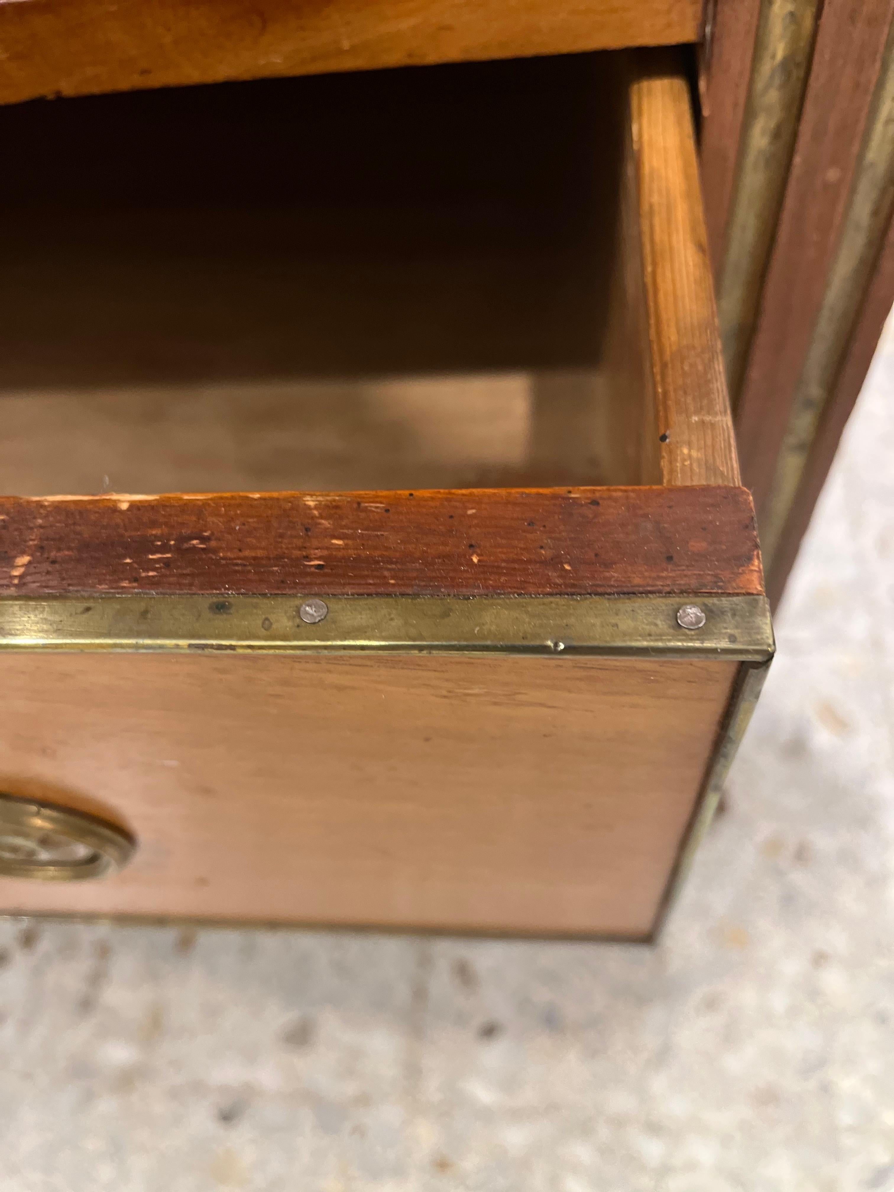 19th Century Gustavian Style  Walnut Secretaire Avatant For Sale 3