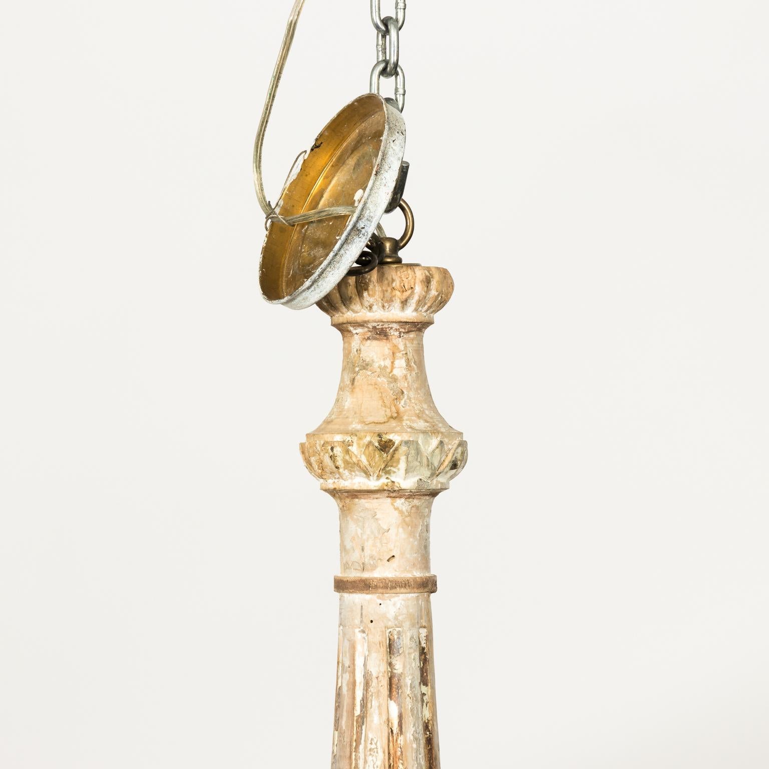 19th century Gustavian wooden six-arm chandelier.
 