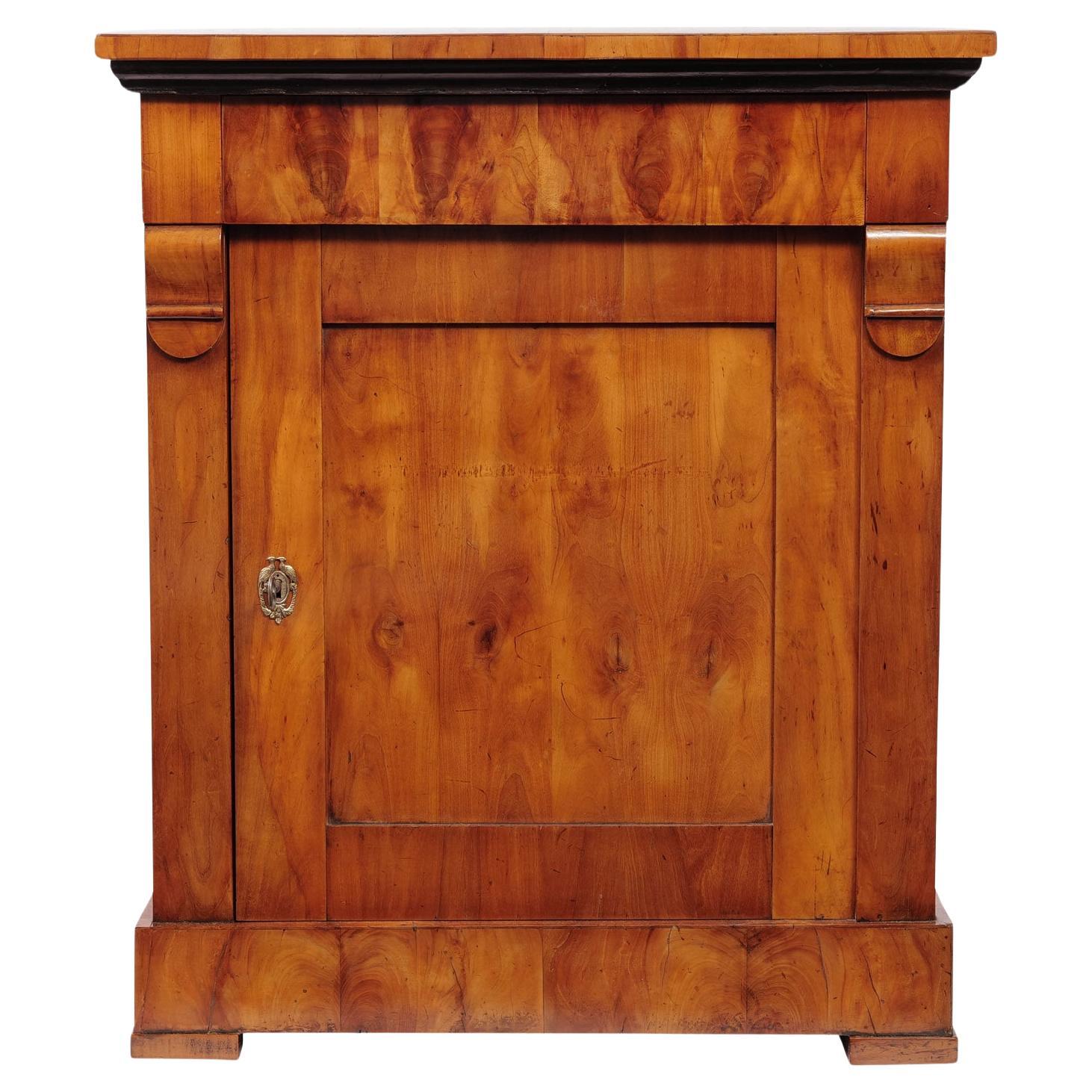 19th Century Half cabinet, Biedermeier, Rhineland, around 1815/20 cherrywood
