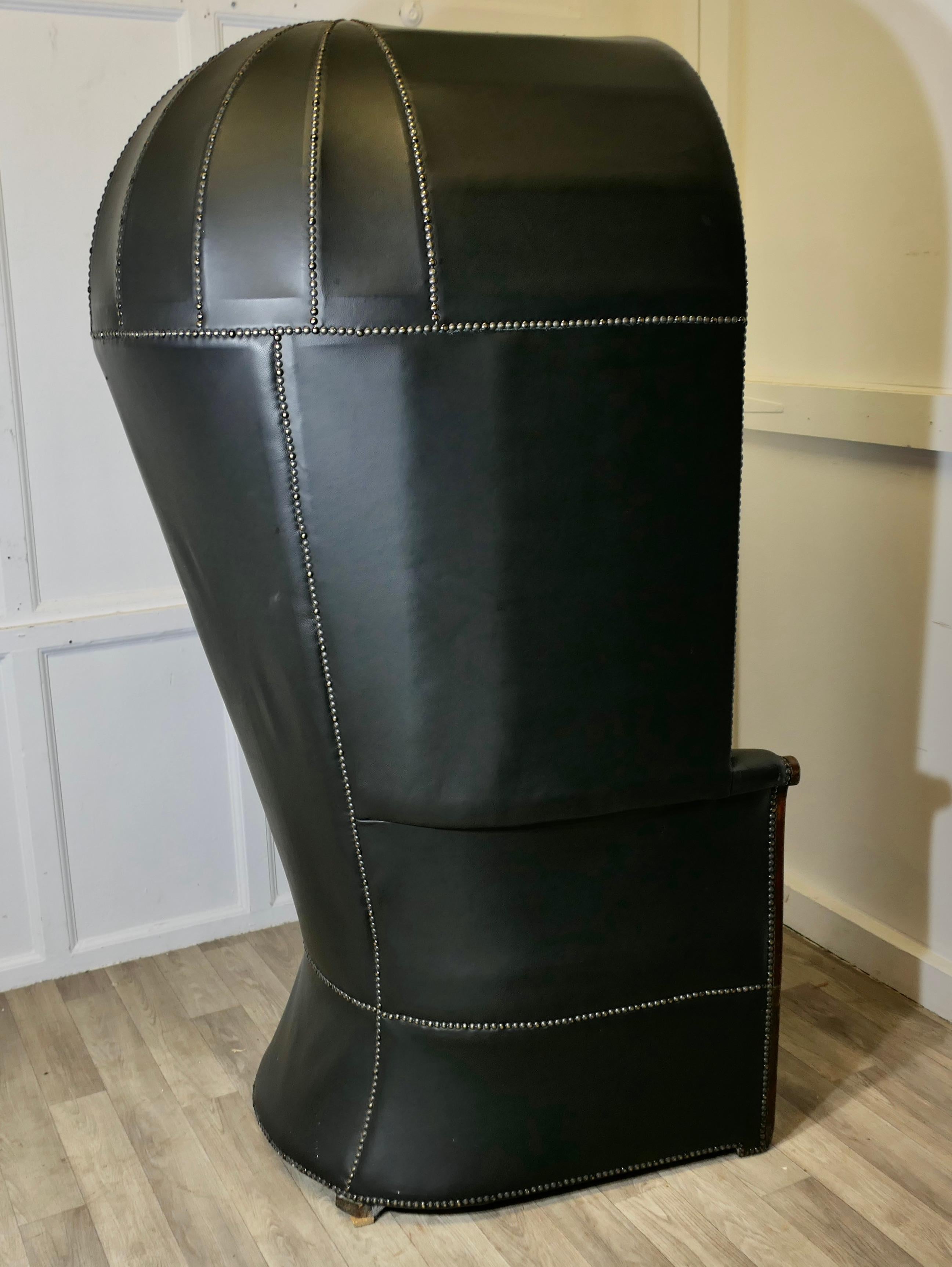 19th Century Hall Porters Chair For Sale 2