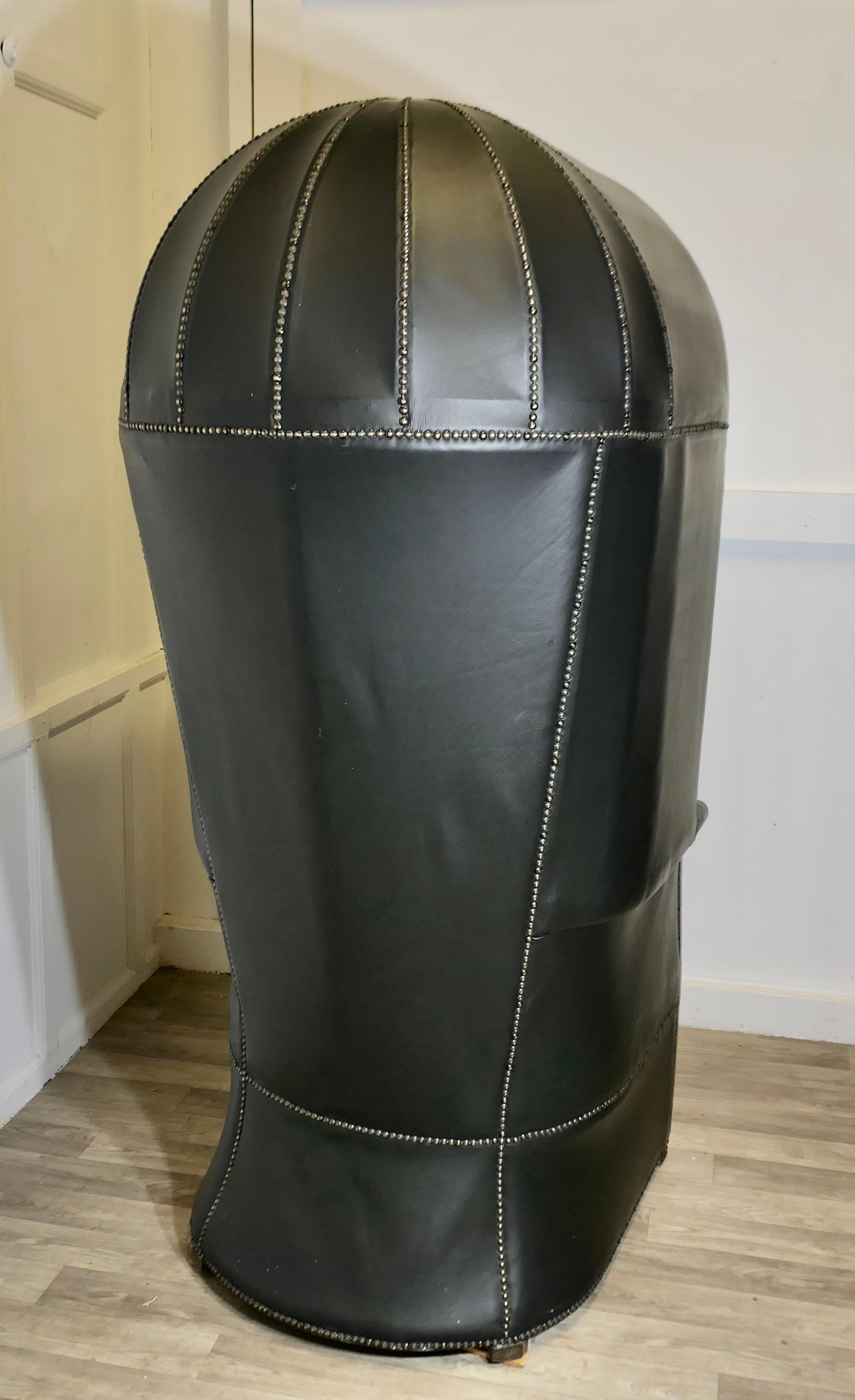 19th Century Hall Porters Chair For Sale 3