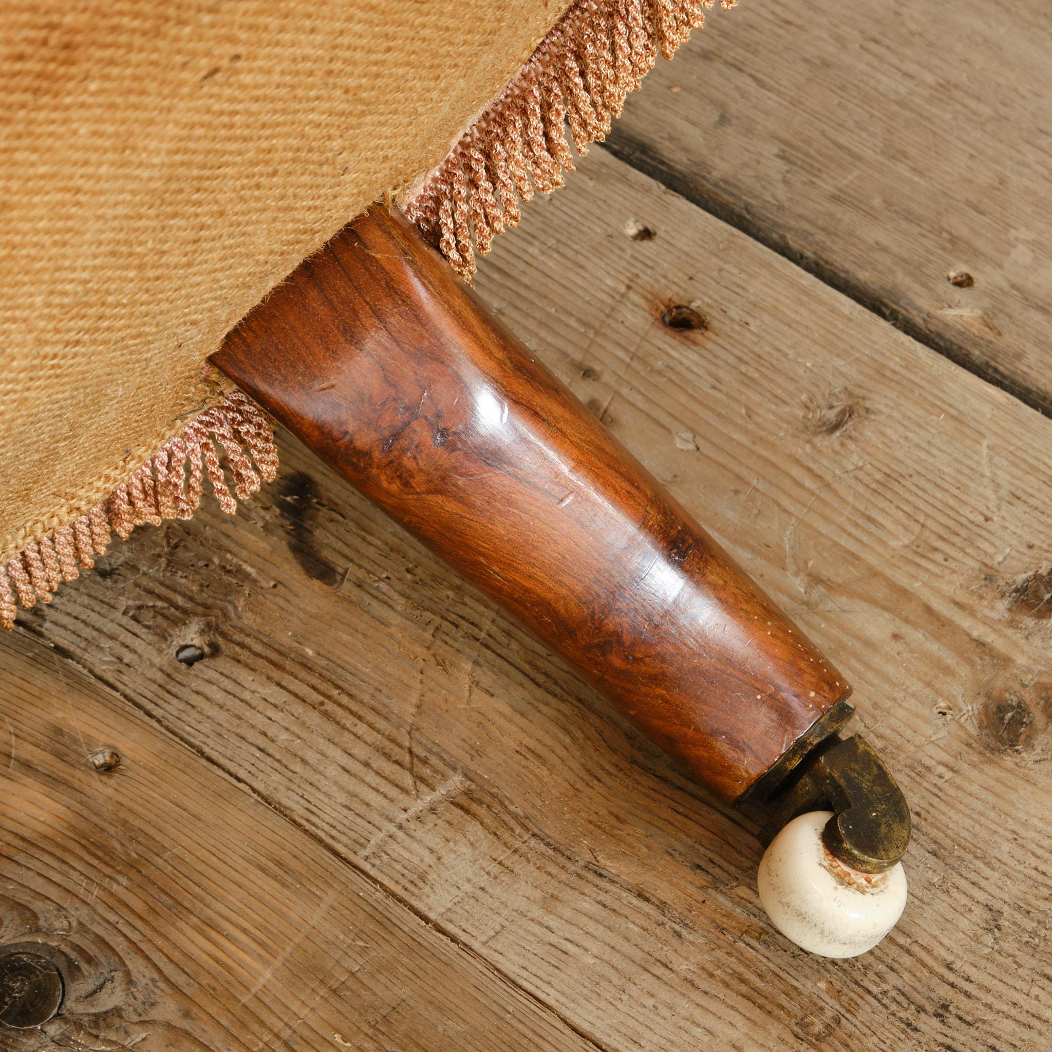 Chaise à pantoufles Hampton & Sons du 19e siècle en vente 3