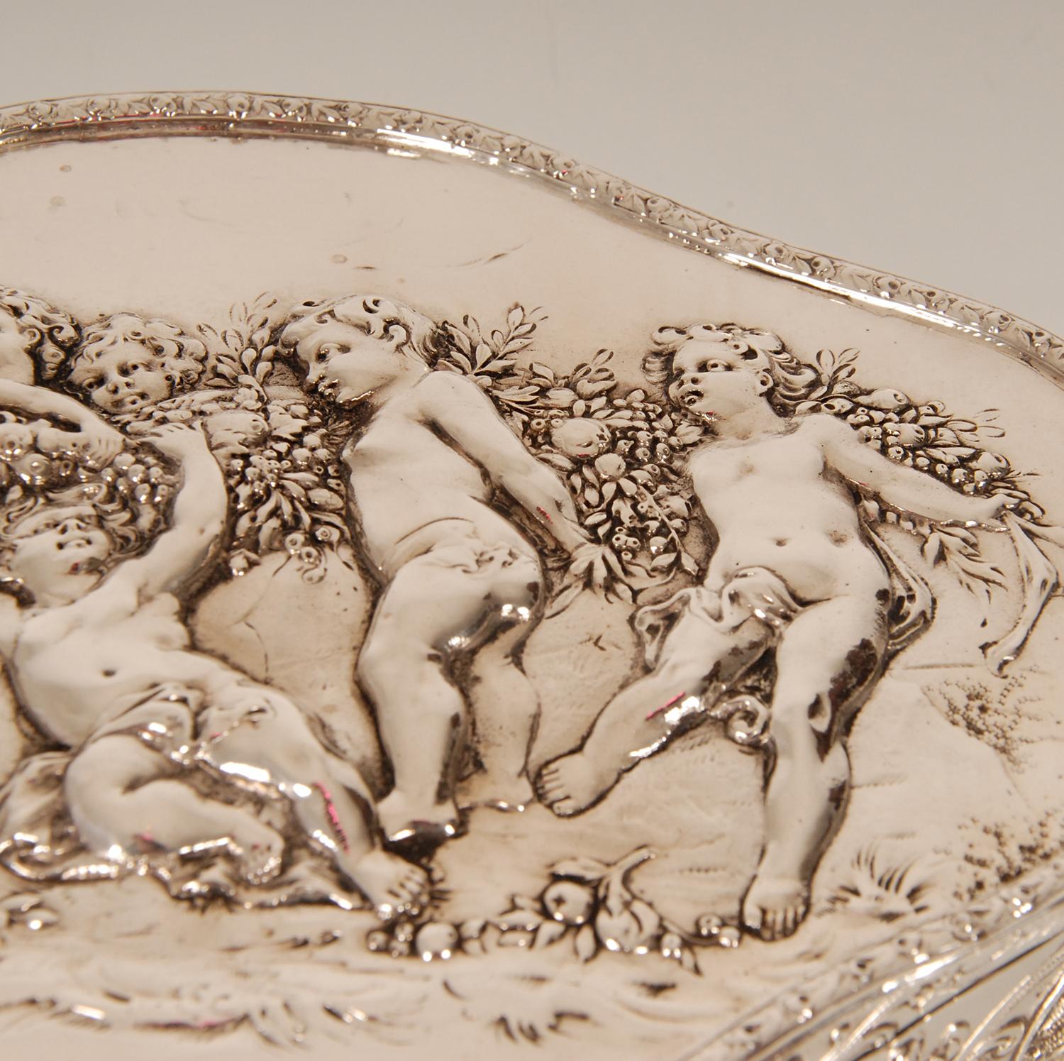 Hanau Silver Jewelry Box J.D.Schleissner and Sons Antique German Casket Putto For Sale 7