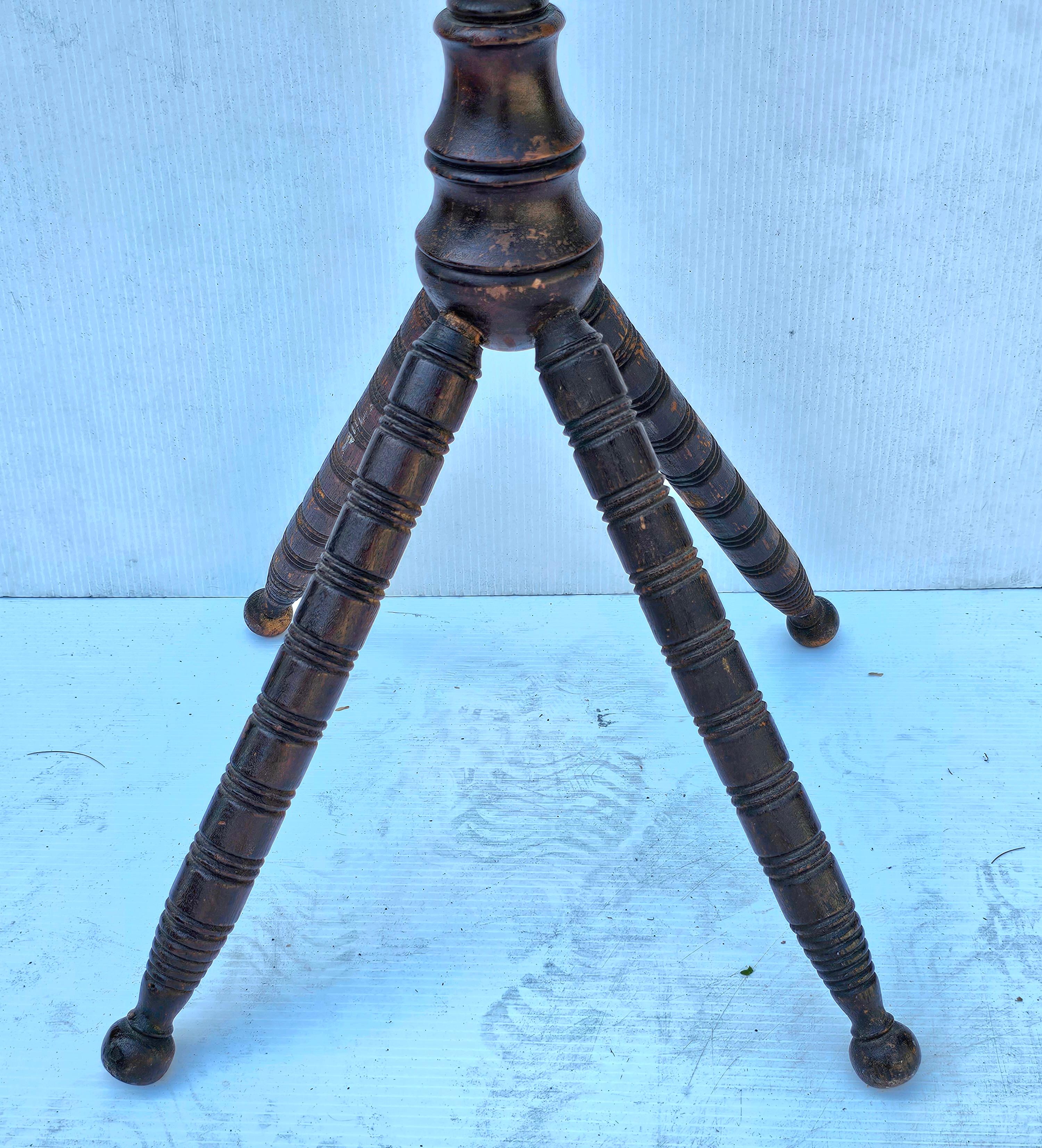 Appendiabiti vittoriano in legno di quercia macchiato del XIX secolo in vendita 2