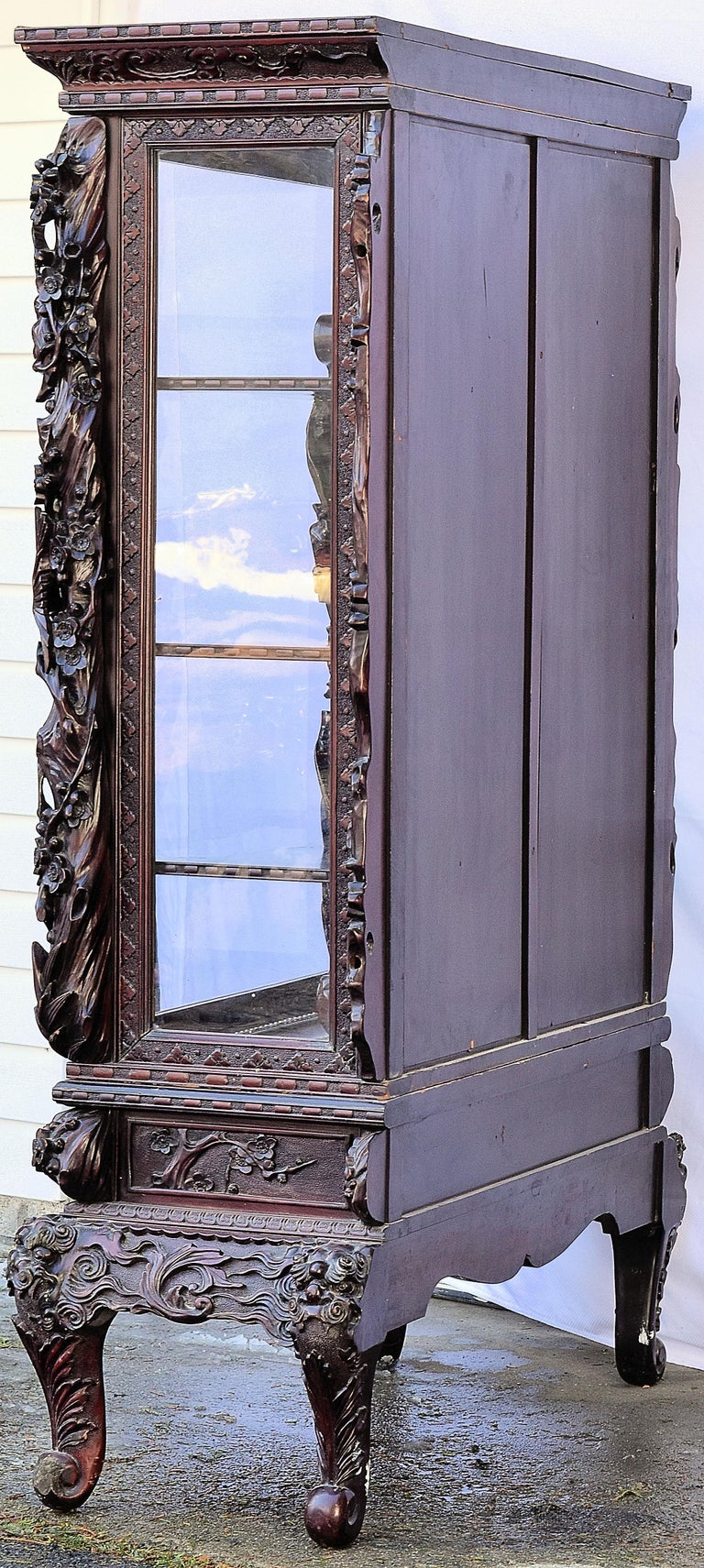 19th Century 20th Century Hand Carved Japanese Dragon Vitrine Showcase Cabinet For Sale