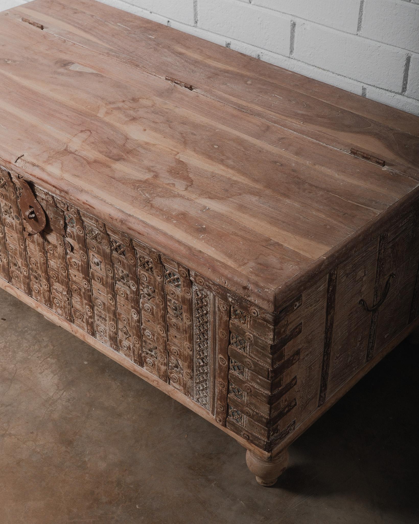 Metal 19th Century Hand-Carved Indian Hope Chest with Intricate Detailing For Sale
