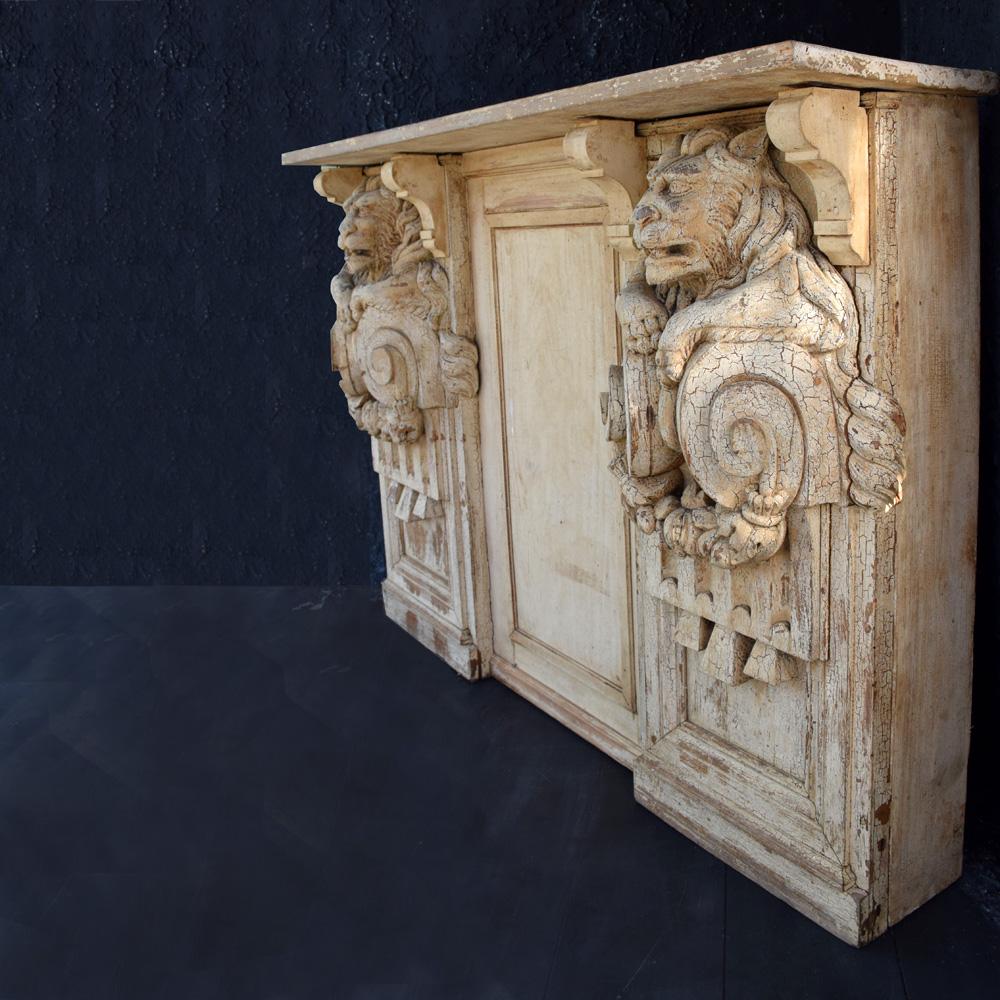 19th Century Hand Carved Lion Console Decorative Unique Furniture 3