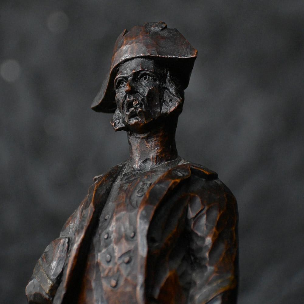 Inconnu Figure de pirate du 19e siècle sculptée à la main en vente