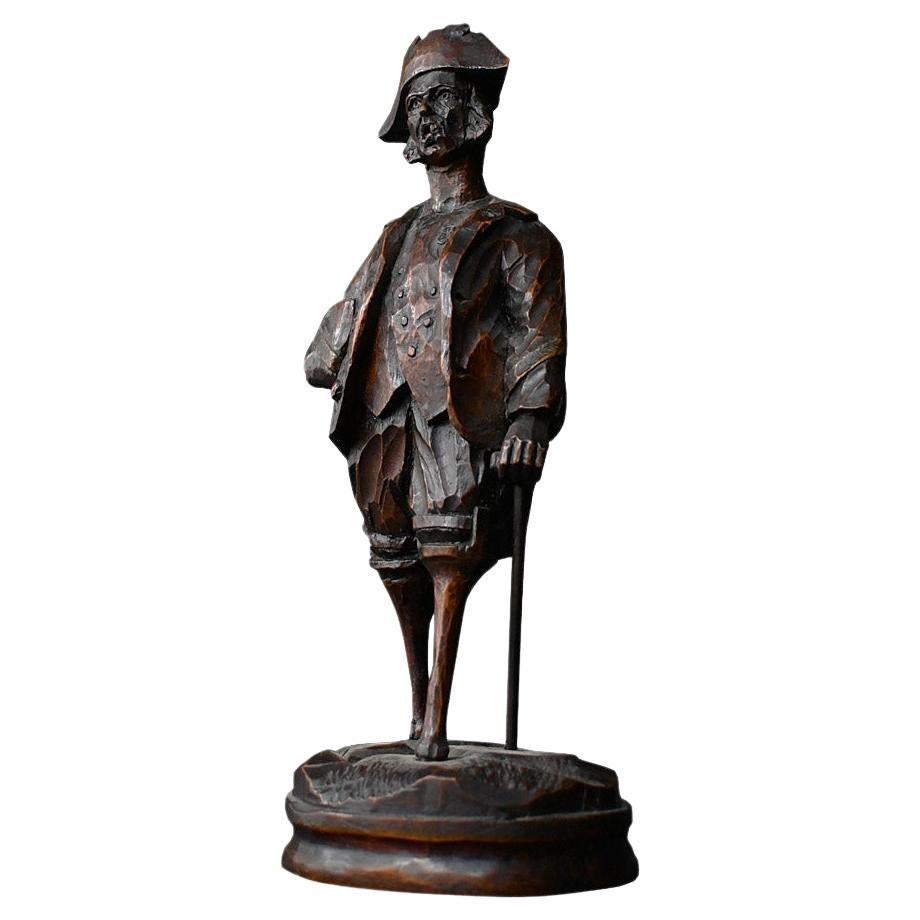 Figure de pirate du 19e siècle sculptée à la main